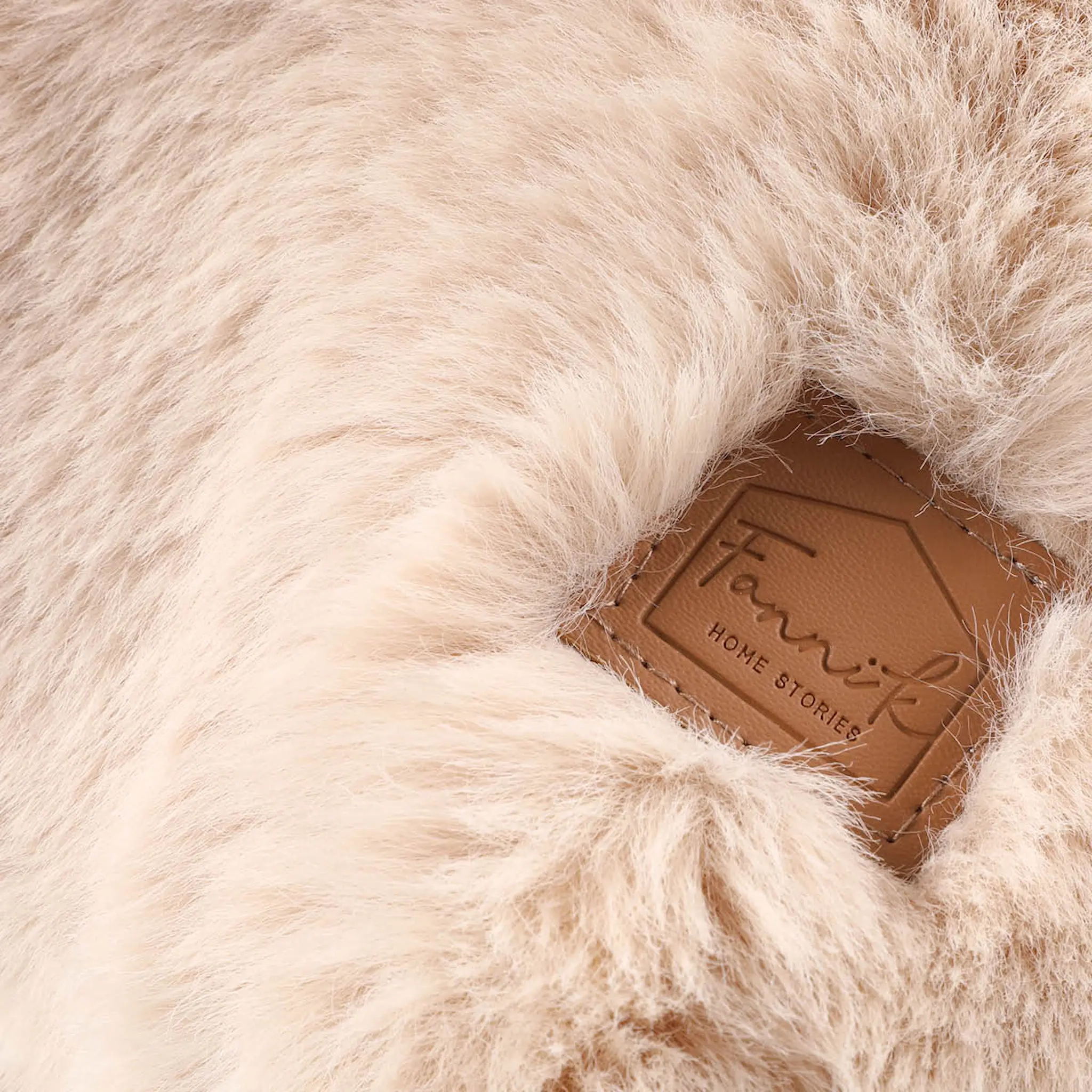 Fanni K Aava pute 50×50 cm beige