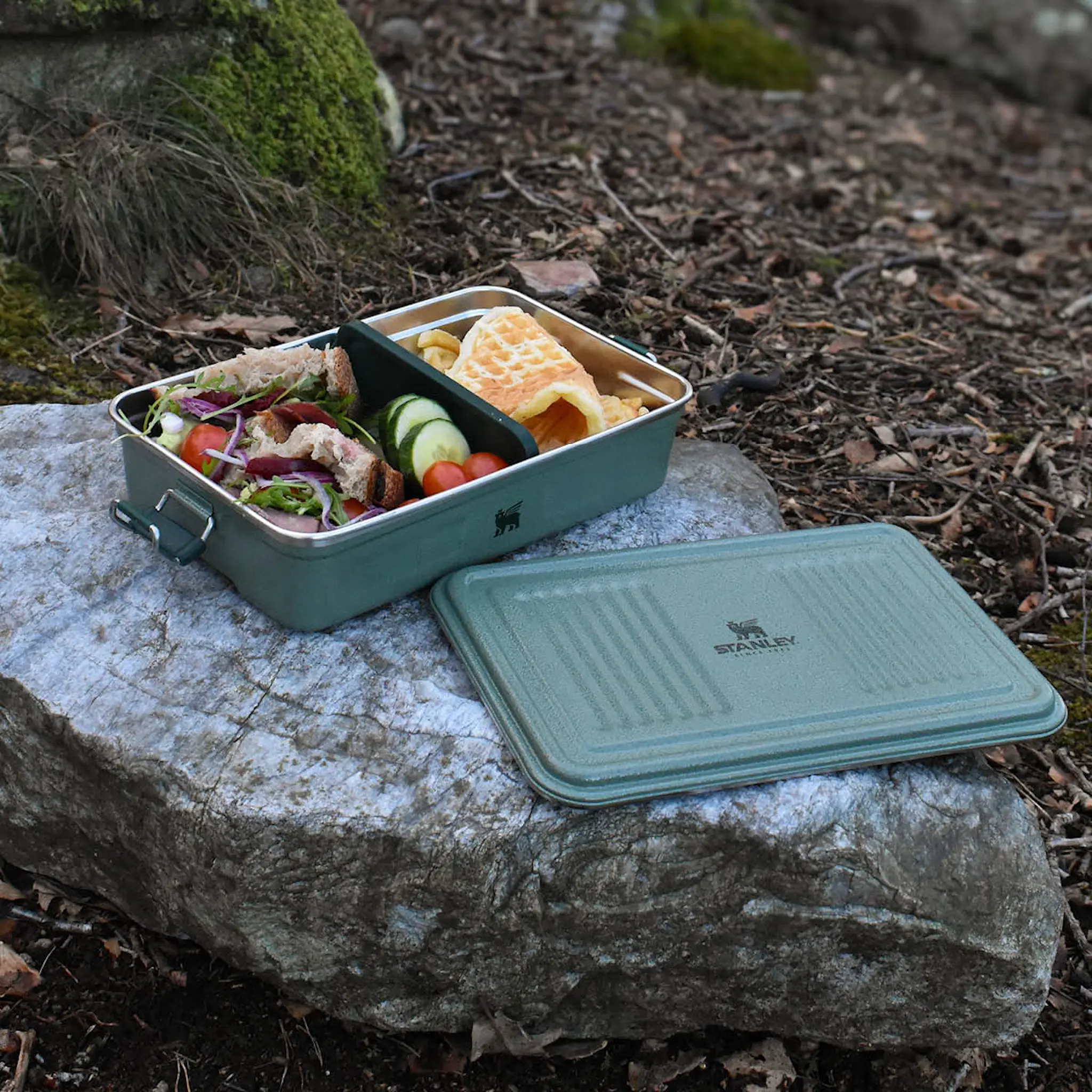 Stanley Legendary matlåda 2 L hammertone green