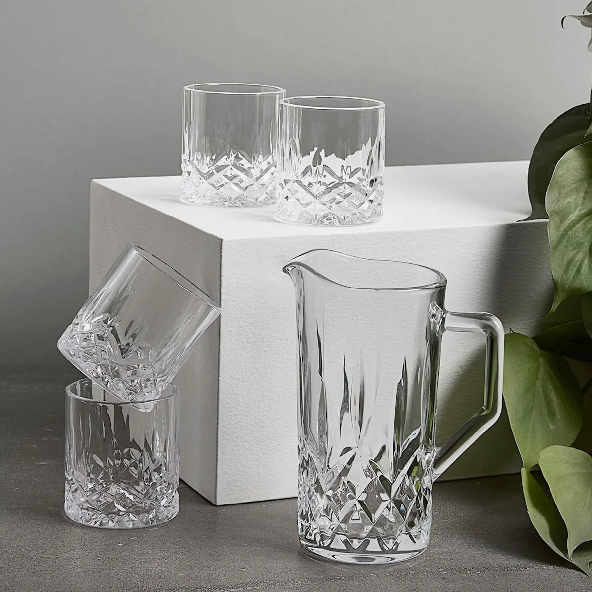 Aida Harvey glasset 1 L kanna + 4 glas
