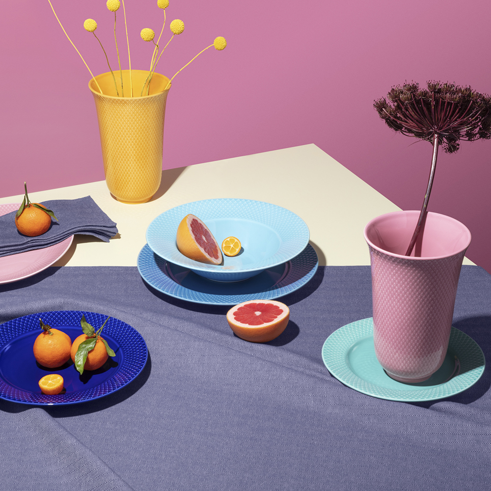 Lyngby Porcelæn Rhombe Color Tallrik 23 cm Mörkblå