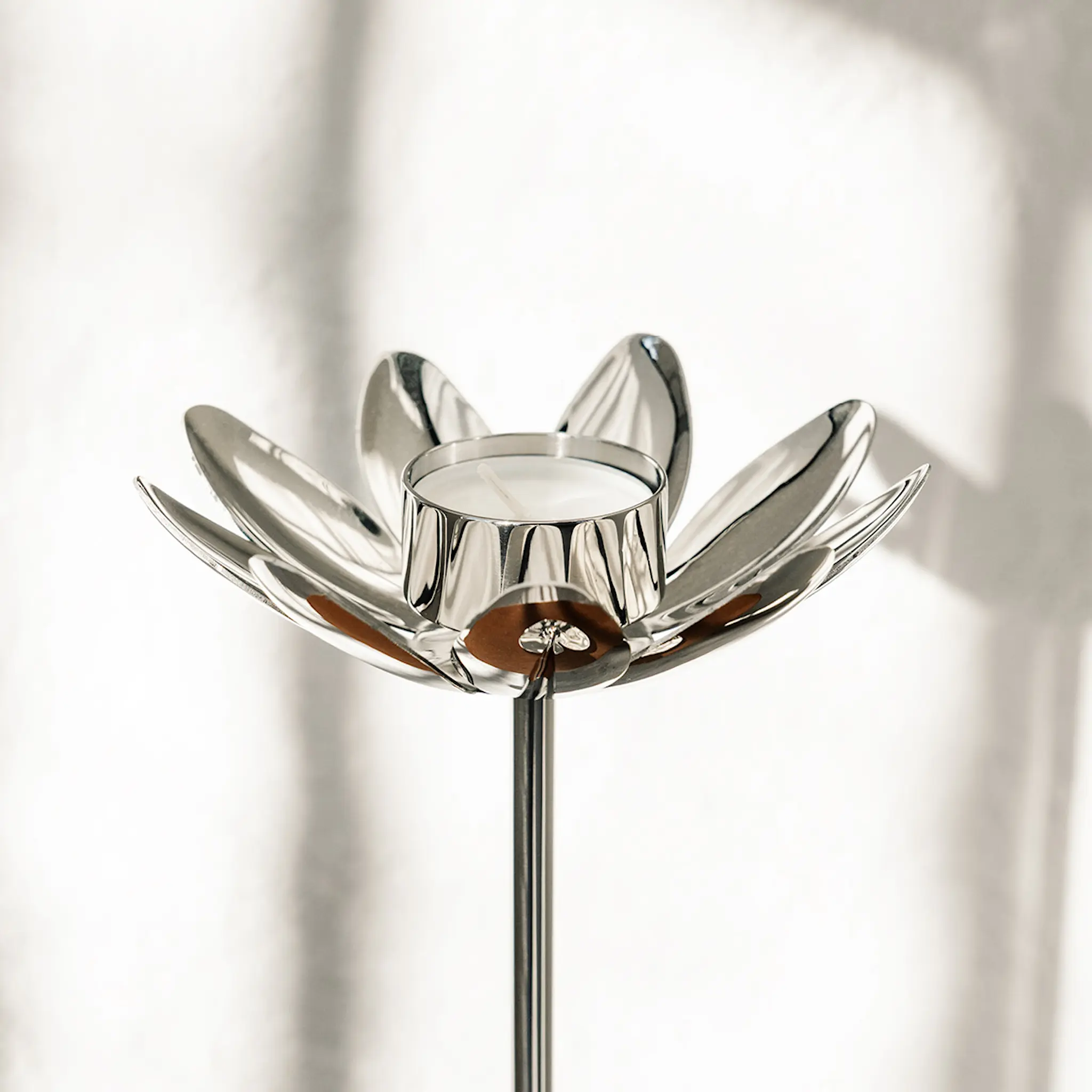 Hilke Hilke x Mumin ljusstake Snorkfröken förnicklad mässing