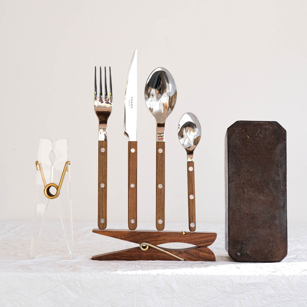 Sabre Bistrot ruokailuvälinesarja 4 kpl tiikki