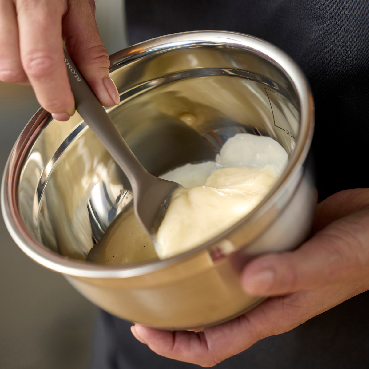 Blomsterberg Miksebolle m/silikonbunn 1,5L latte