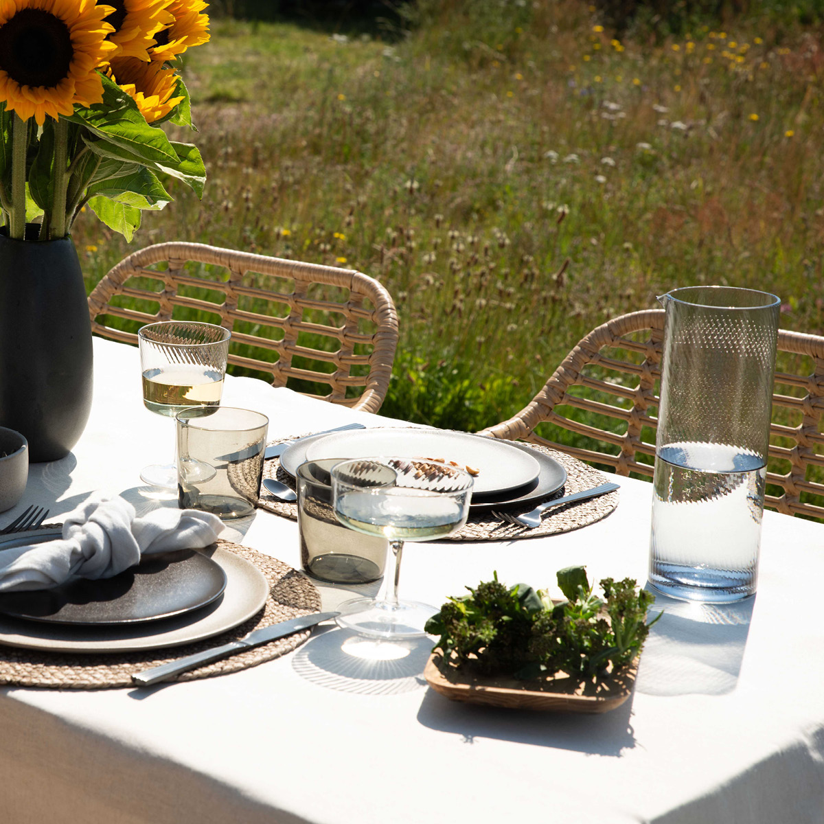 Aida Raw Unique Swirl Samppanjalasi 25 cl Smoke