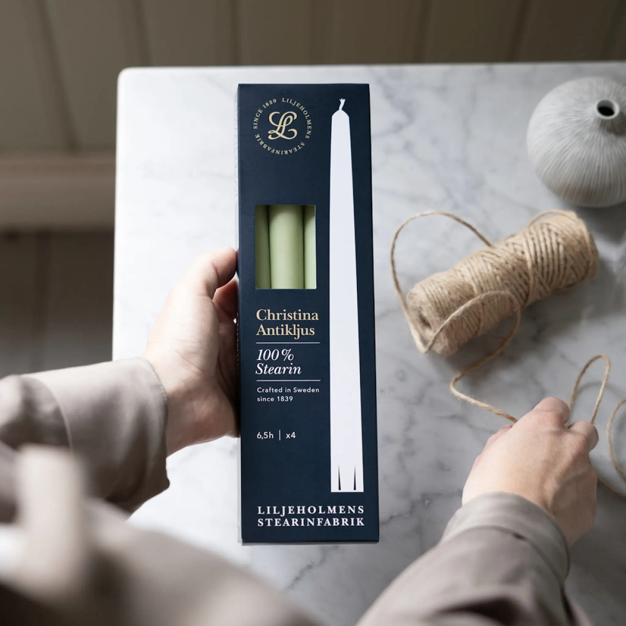 Liljeholmens Christina antikljus 26 cm 4-pack pistage