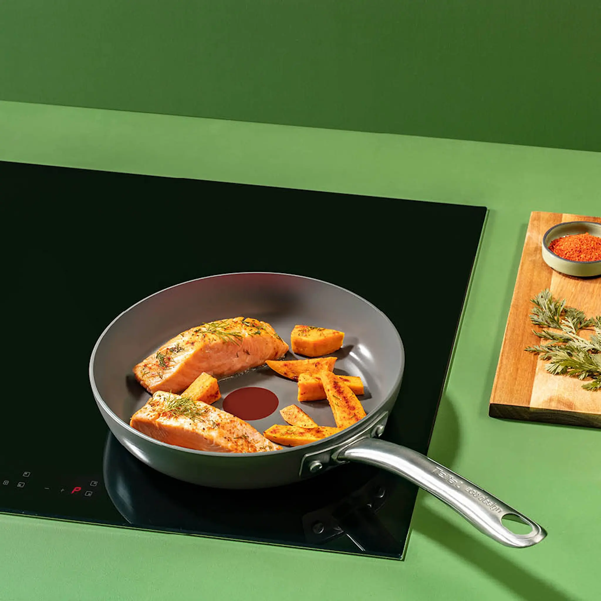 Tefal Renew+ stekpanna 20 cm grå