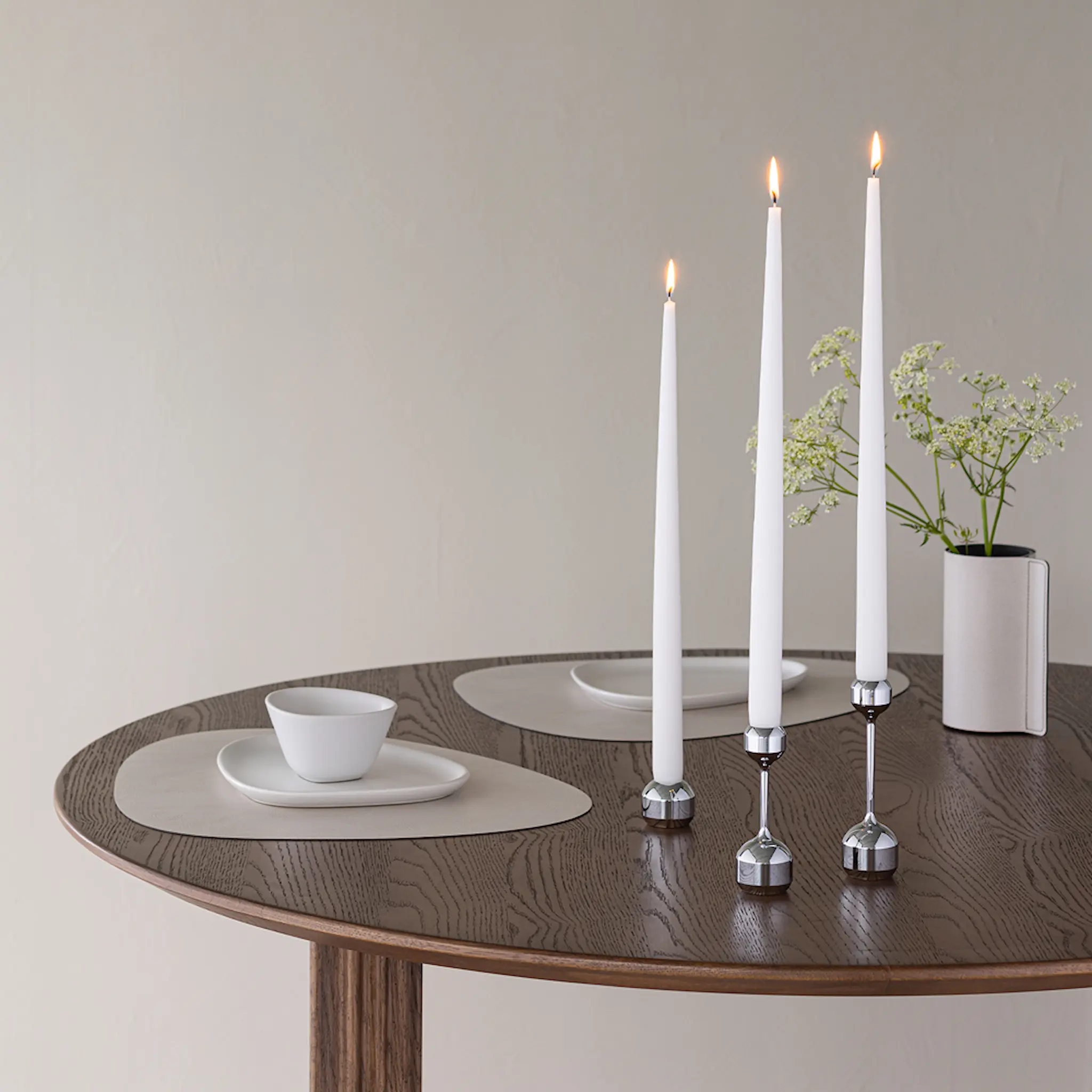 LIND DNA Silhouette Kynttilänjalka 15 cm Kromi