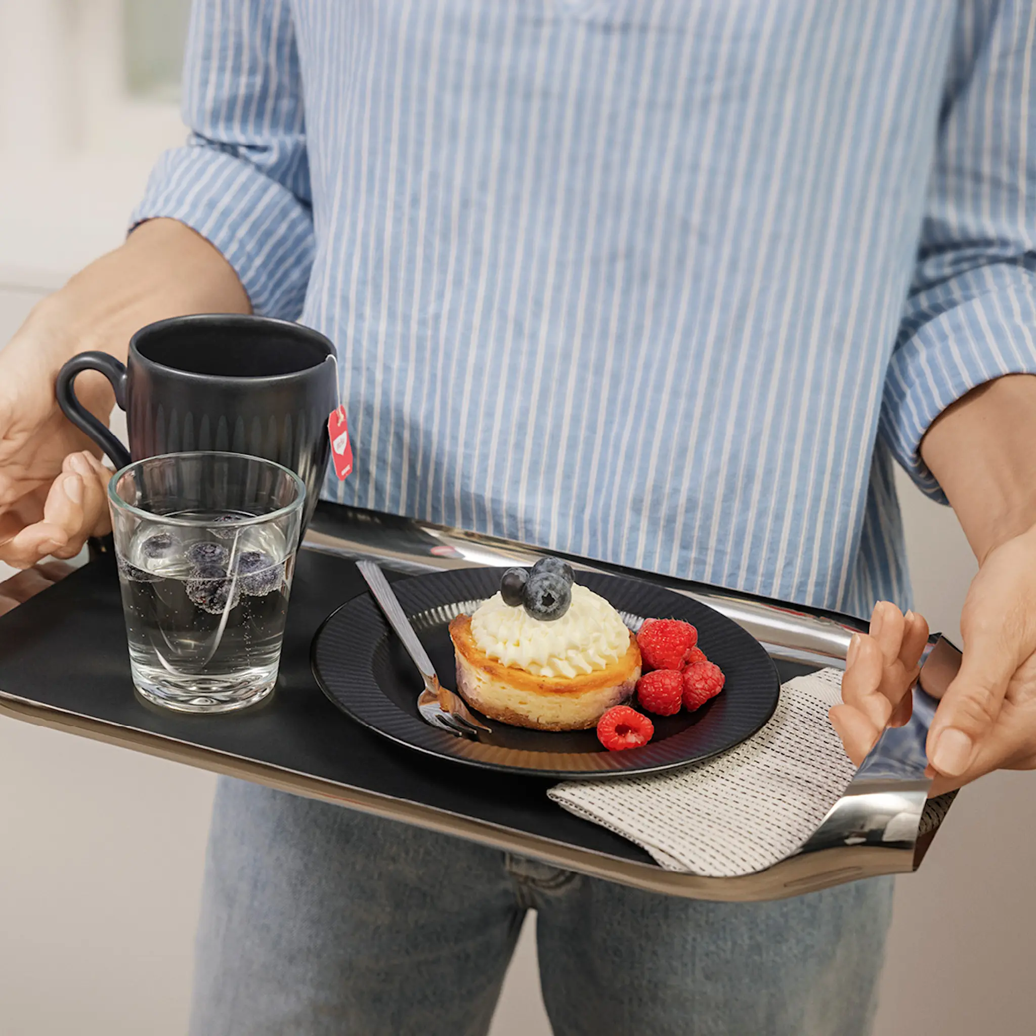 Eva Solo Serveringsbrett 43x25 cm stål