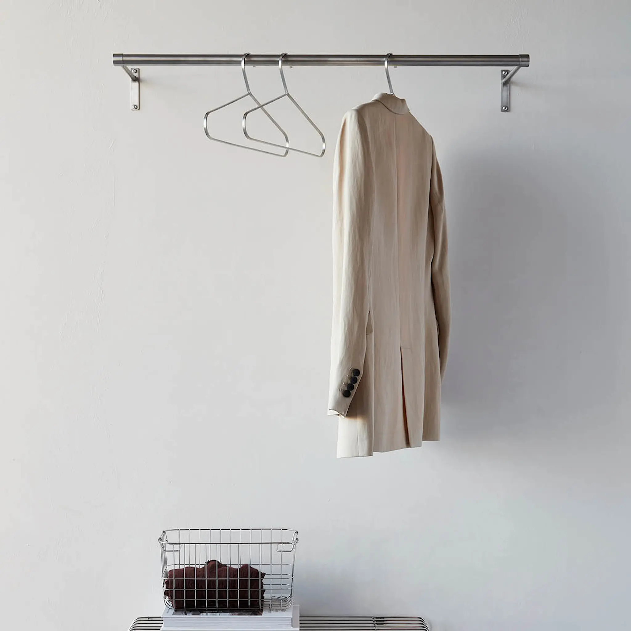 Mette Ditmer HANG-IT kleshenger 40x21 cm 2 stk pusset stål
