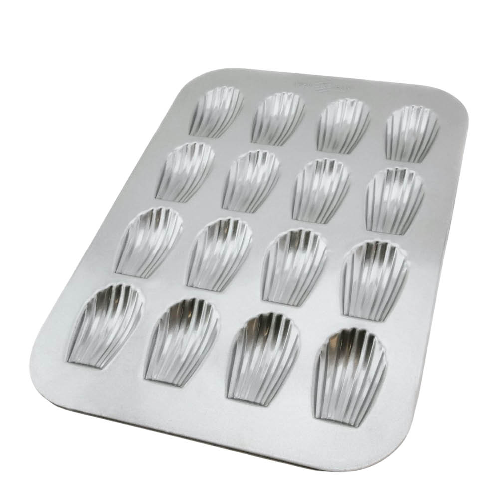 USA Pan Madeleinevuoka 5x8 cm 12 kakkua alumiinipinnoitettu teräs