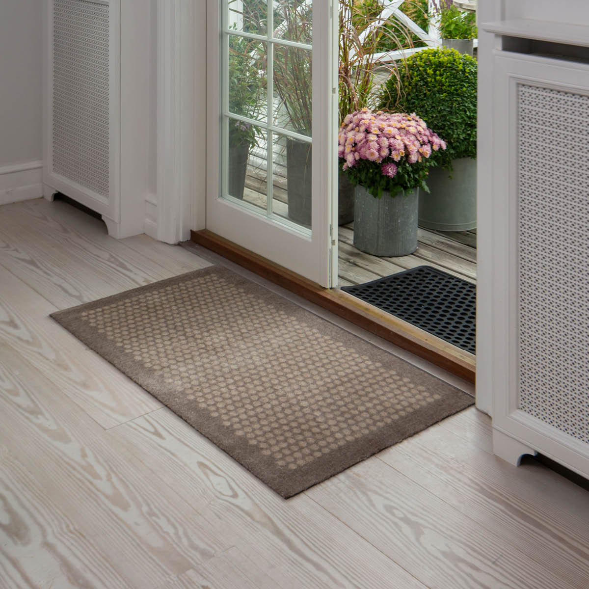 Tica Copenhagen Dot golvmatta 120x67 cm sand/beige