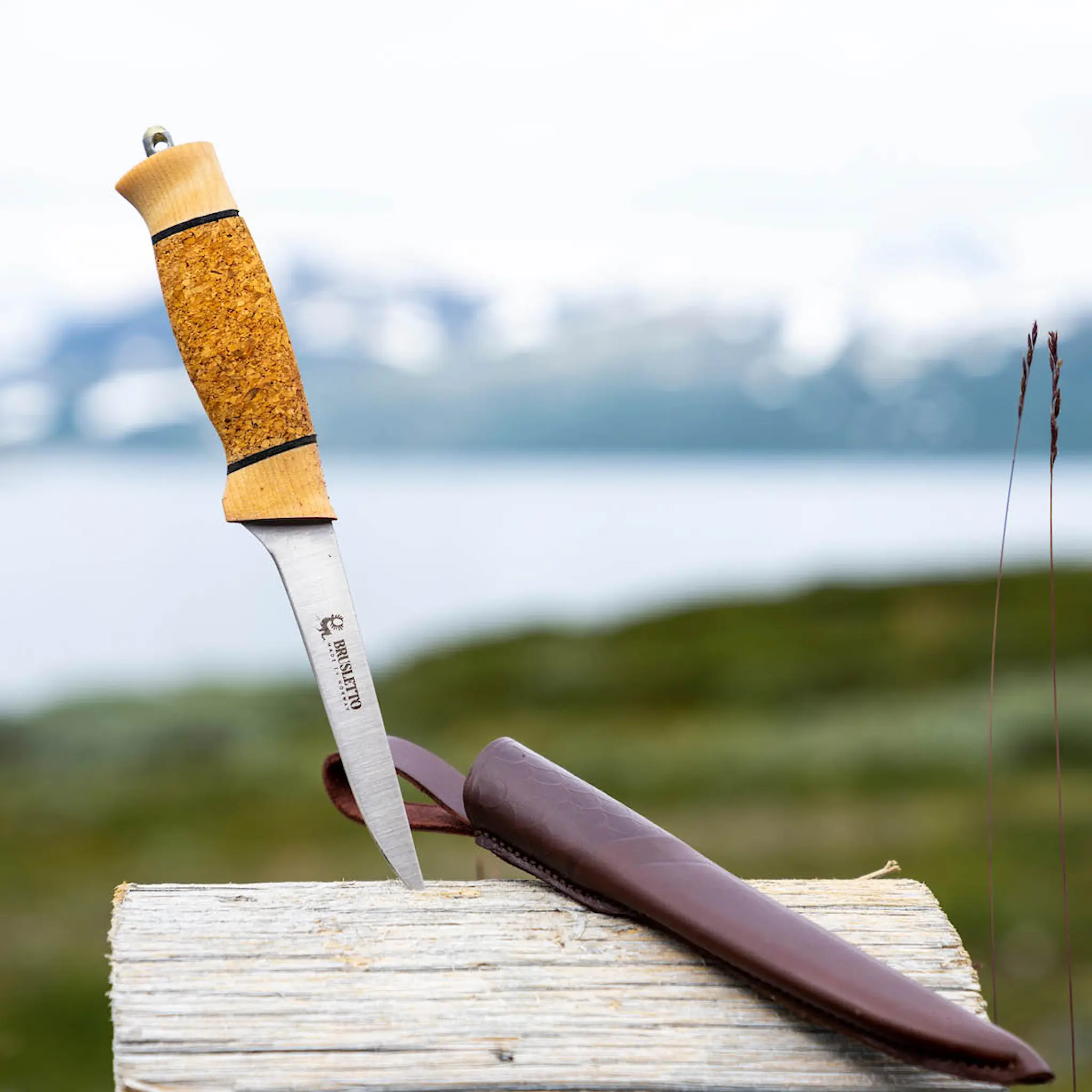 Brusletto Fiskern Kalaveitsi 24 cm Korkki