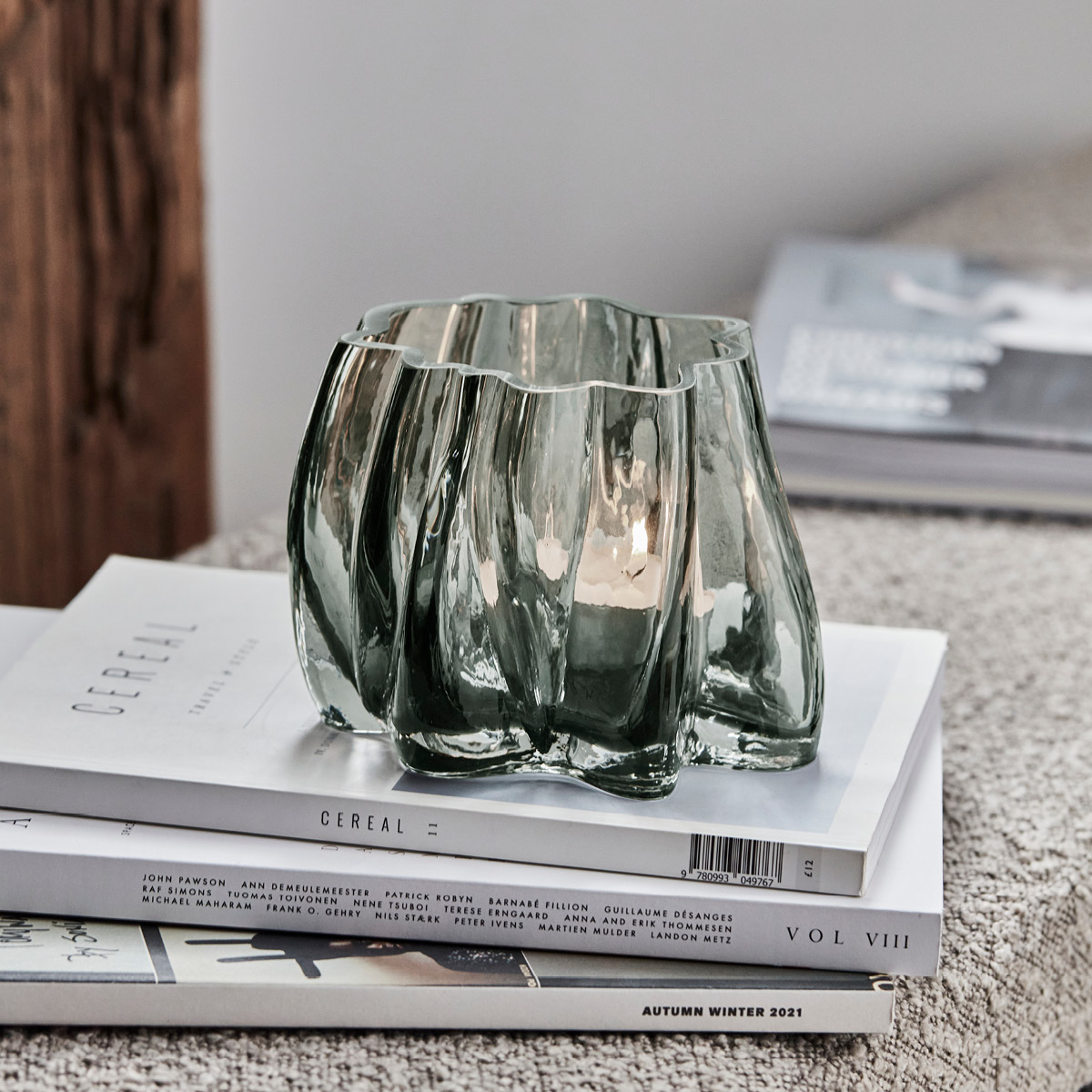 House Doctor Curva telysestake 15 cm røkt grå