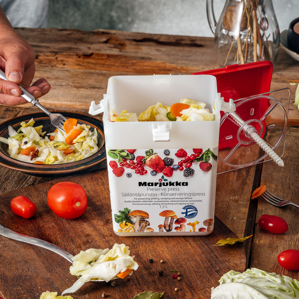 Marjukka Marjukka Säilöntäpuristin 1,5 L Valkoinen/Punainen