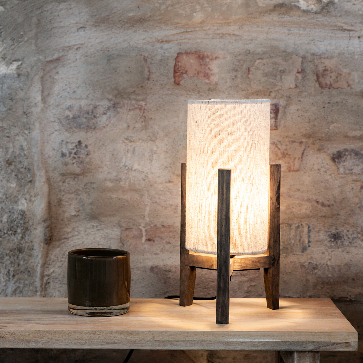 Markslöjd Eruca bordslampa 34 cm brunbetsad/beige textil