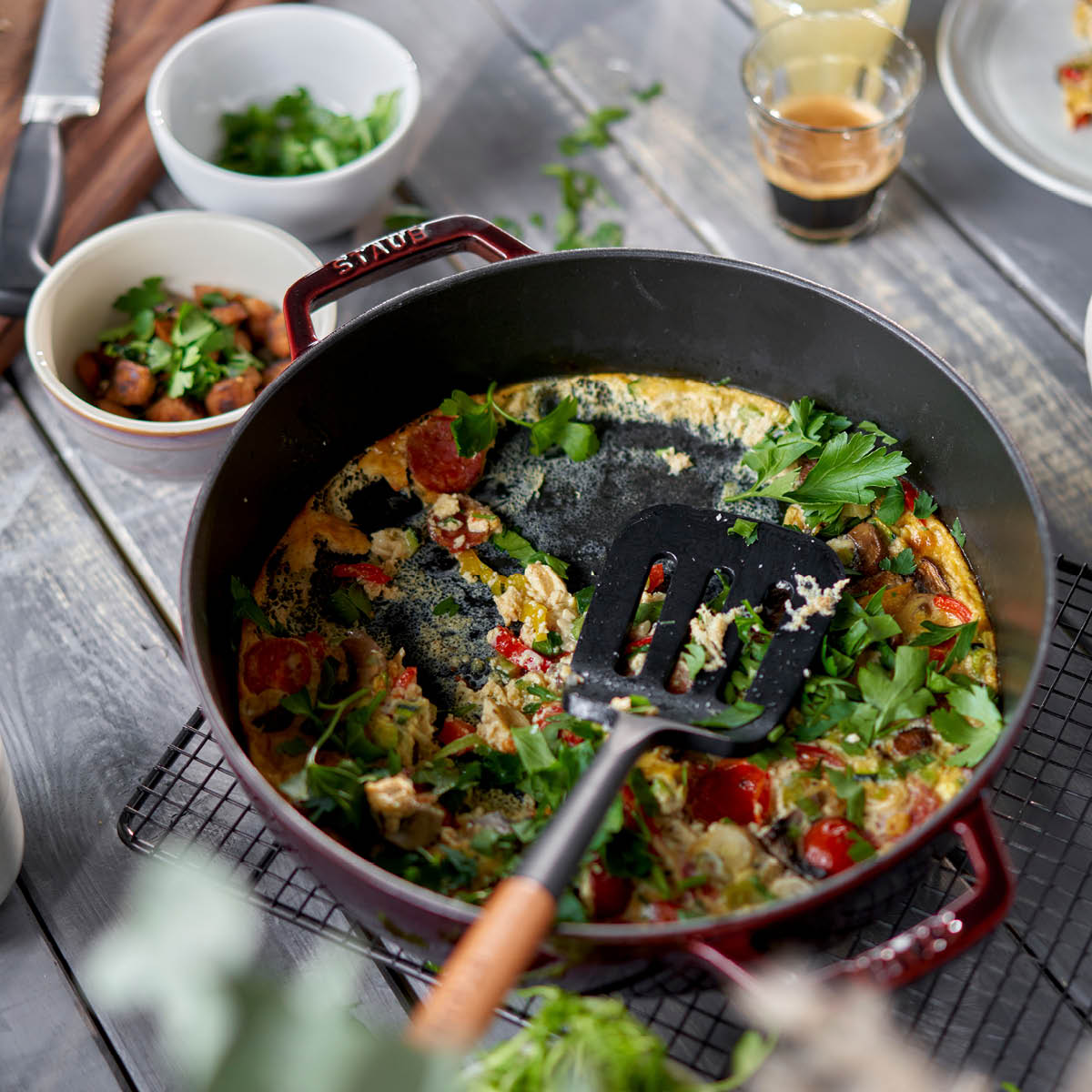 Staub Chistera Haudutuspannu 28 cm Grenadin