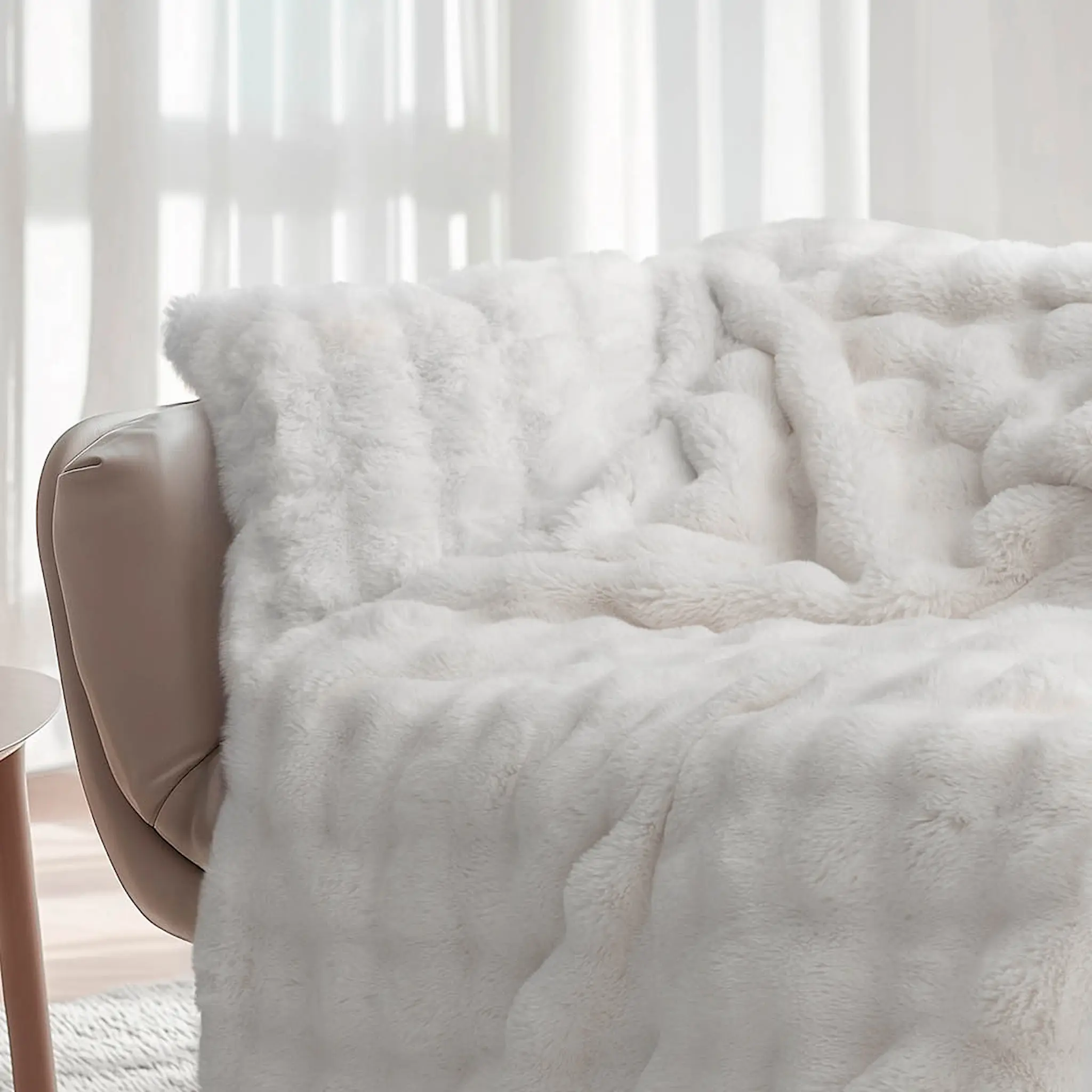 Fanni K Aava pledd 127×152 cm hvit