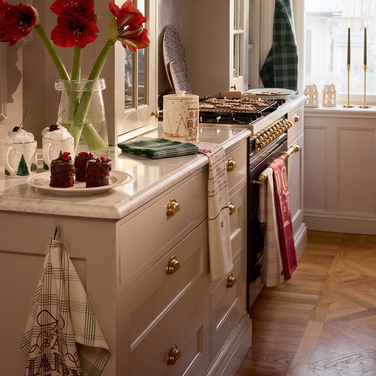 Lexington Original kökshandduk Happy Holiday 50x70 cm vit/grön