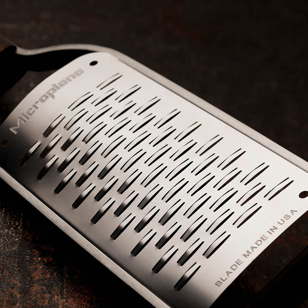 Microplane Master Ribbon rivjärn medium 30 cm valnöt