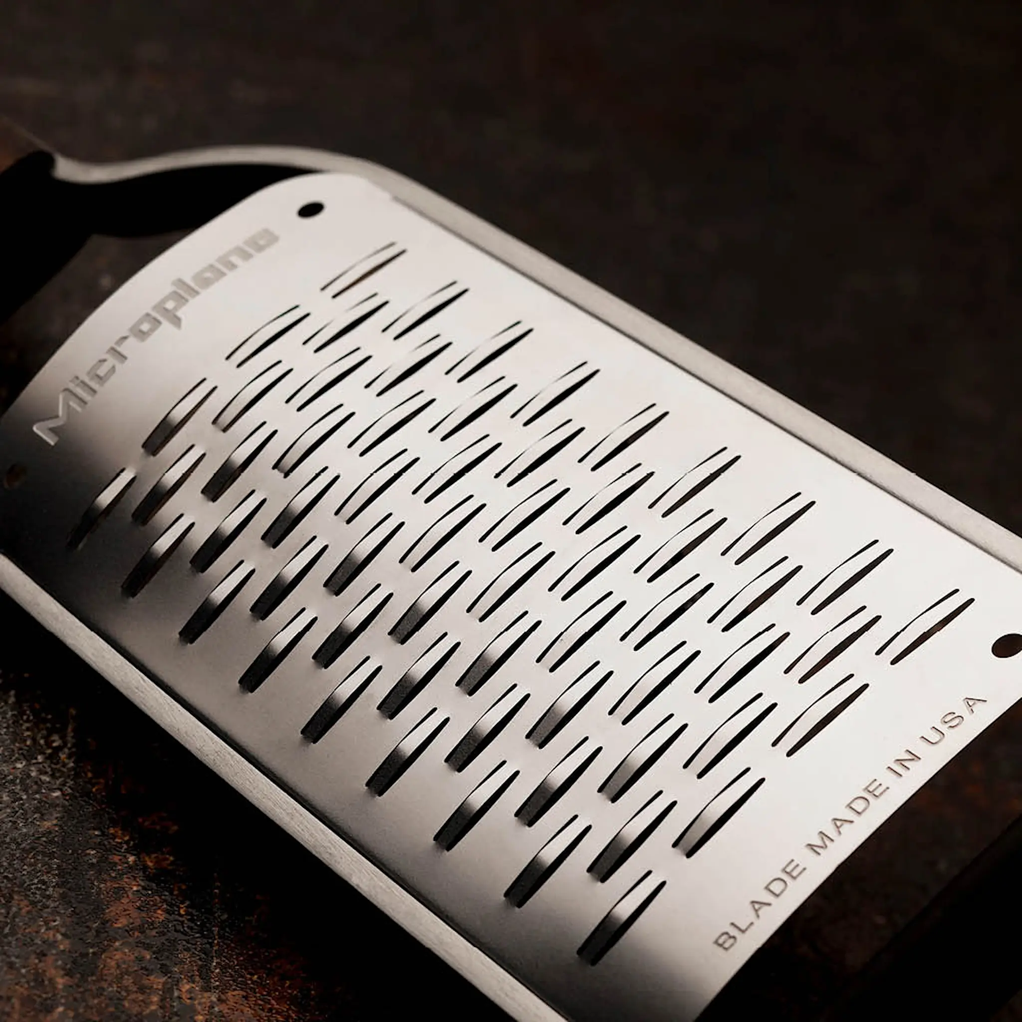 Microplane Master Ribbon rivjärn medium 30 cm valnöt