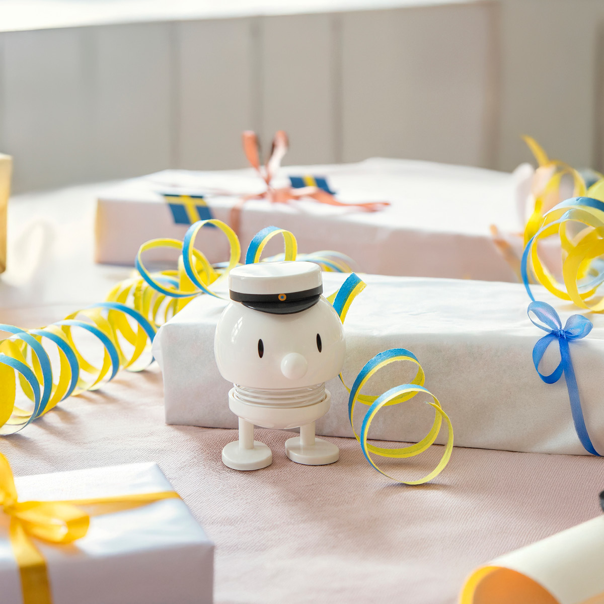 Hoptimisten Bumble Hahmo S Ylioppilas