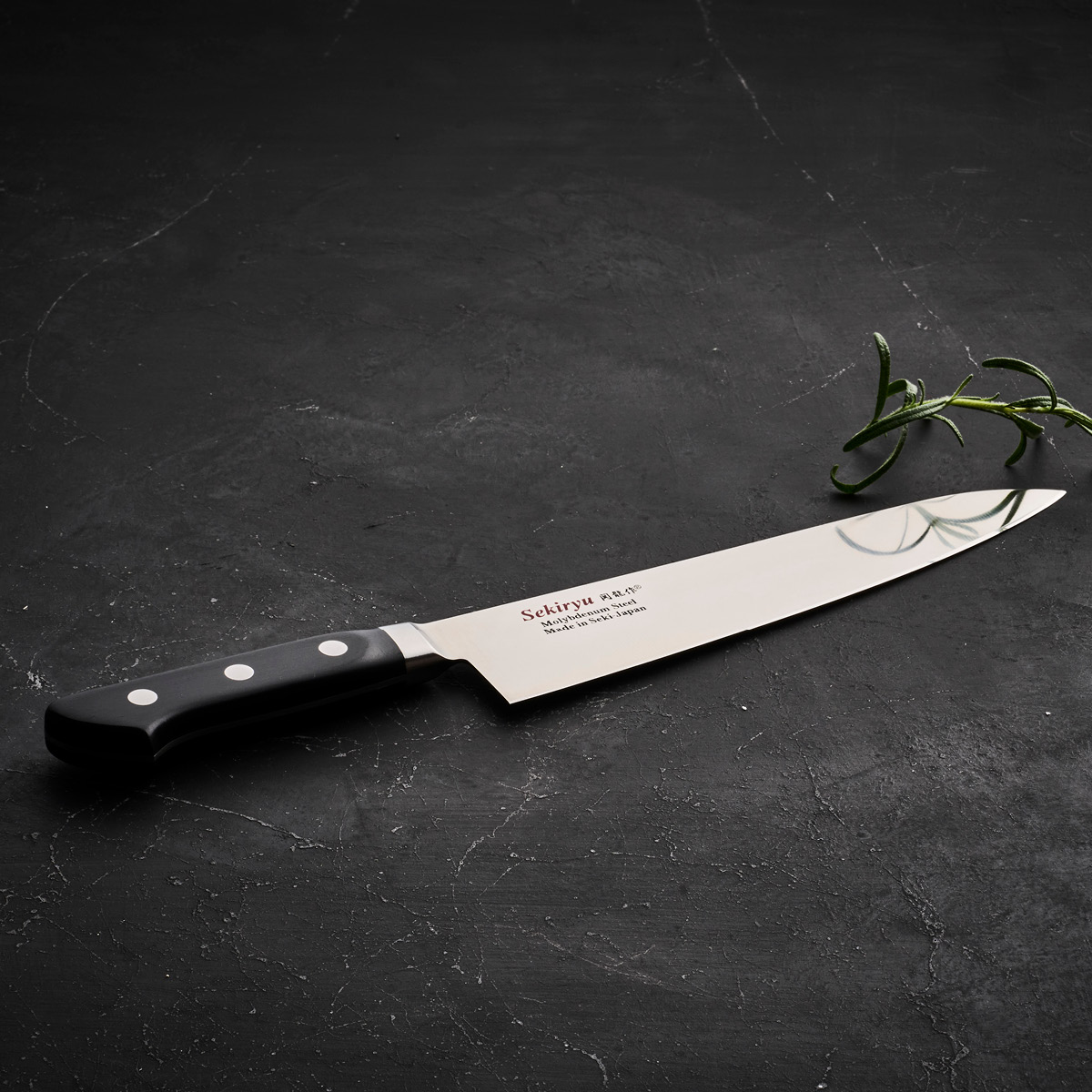 Sekiryu Master santokuveitsi 18 cm Musta