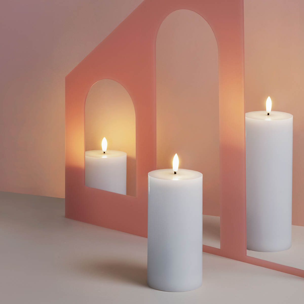 Moods & More Kubbelys LED 7,4x15 cm silk hvit