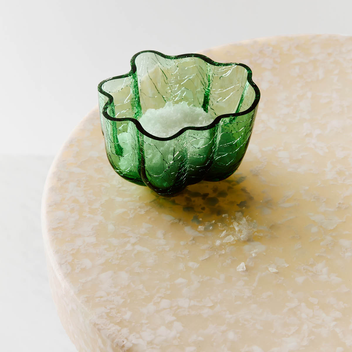 Kosta Boda Crackle lyslykt 5,8 cm mørk grønn