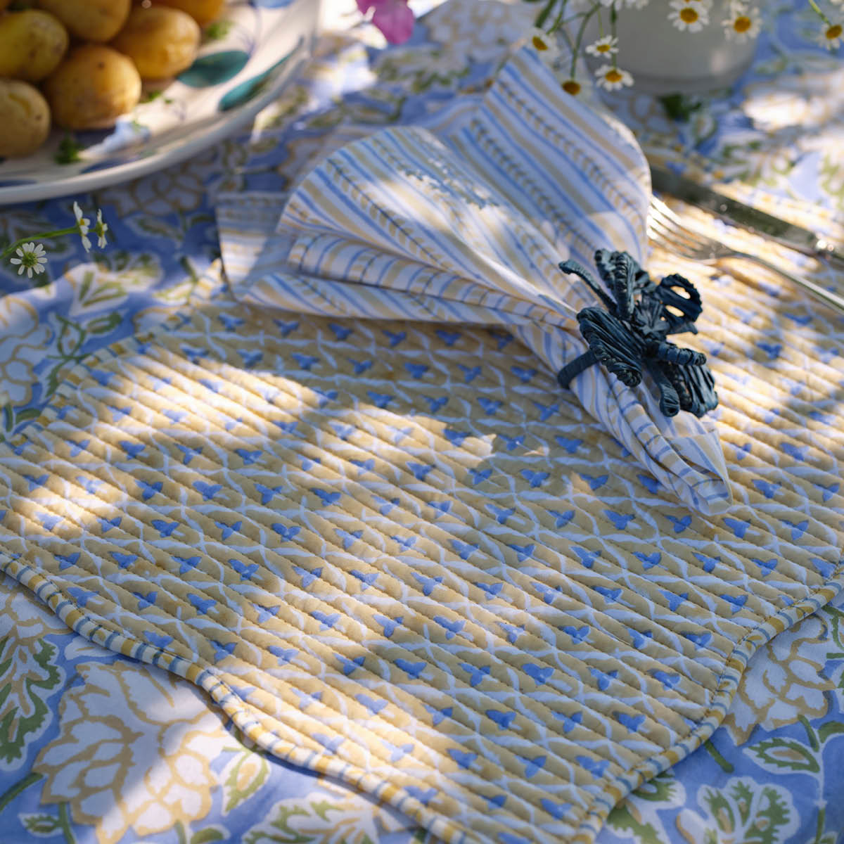 Chamois Tulip & Leaf servett 50x50 4-pack gul/blå