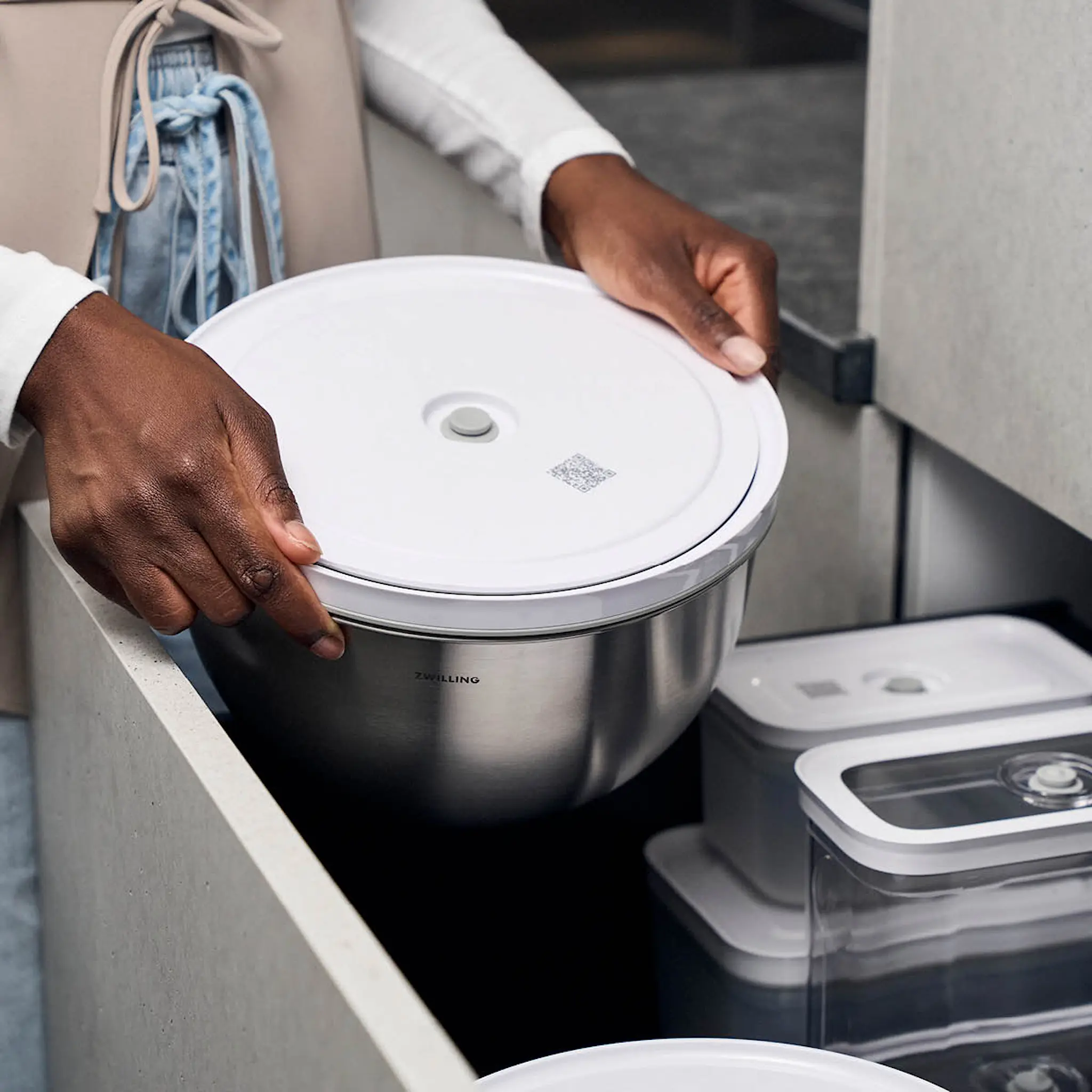 Zwilling Fresh & Save vakuumskål i rostfritt stål med lock 4L 24 cm