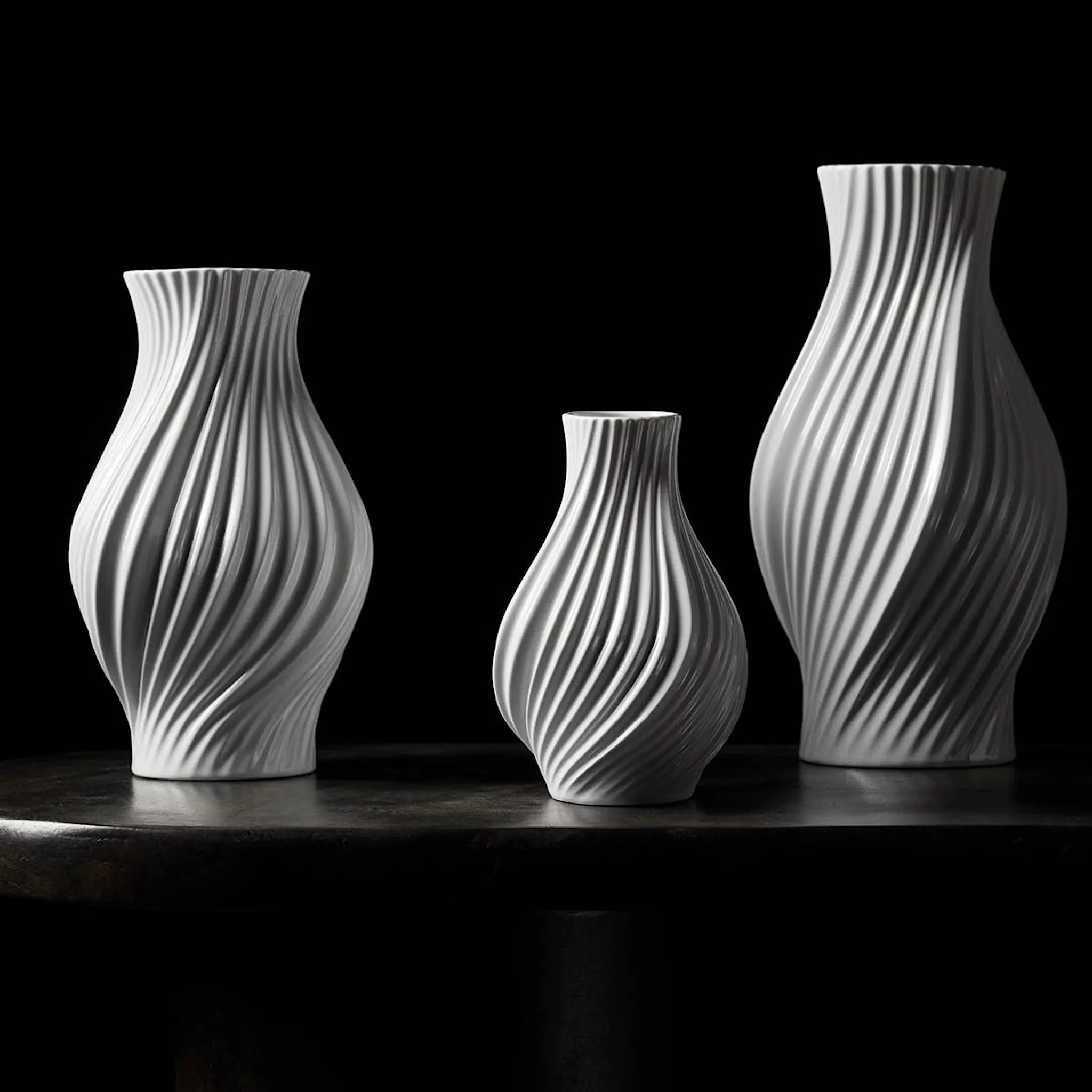 Lyngby Porcelæn Twist vas 31 cm vit