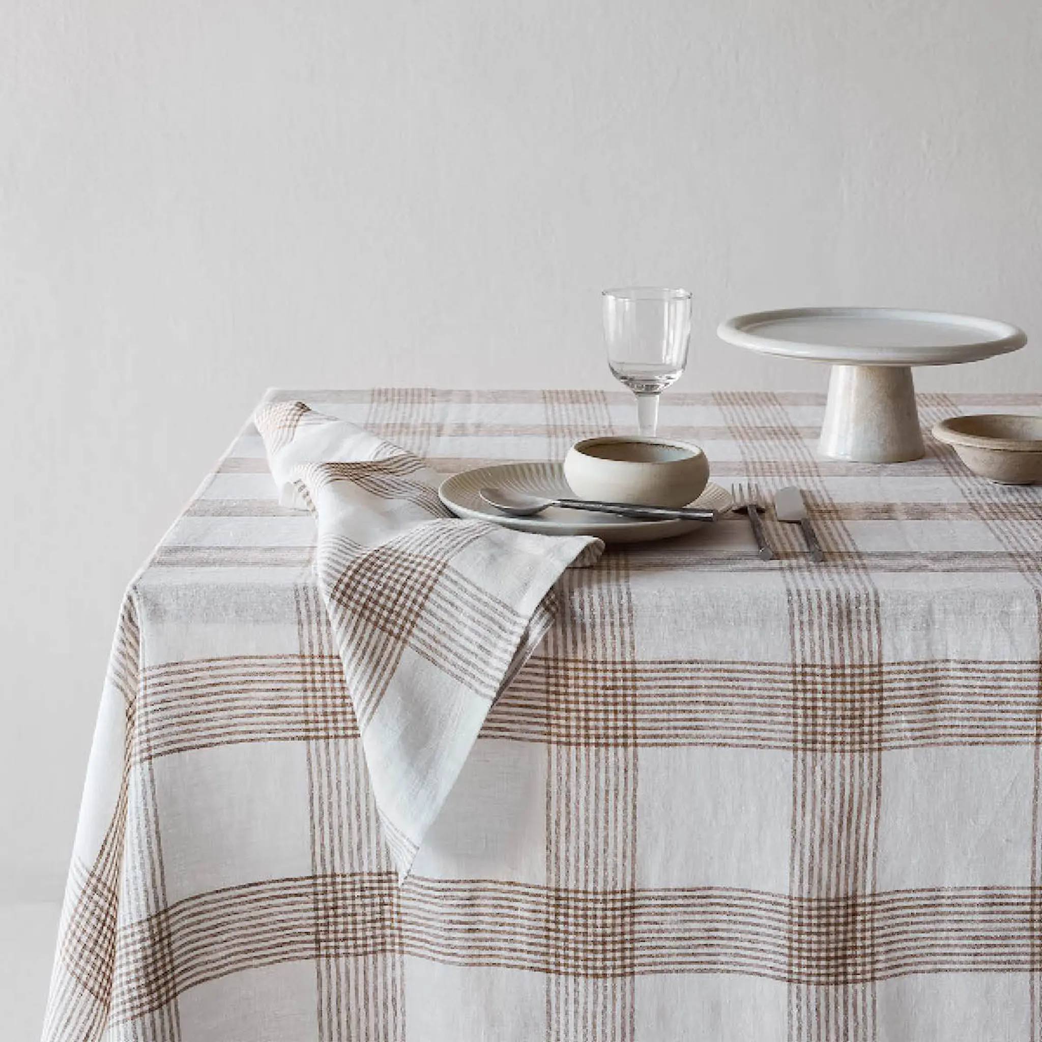 Tell Me More Odette kökshandduk linne 50x70 cm brun