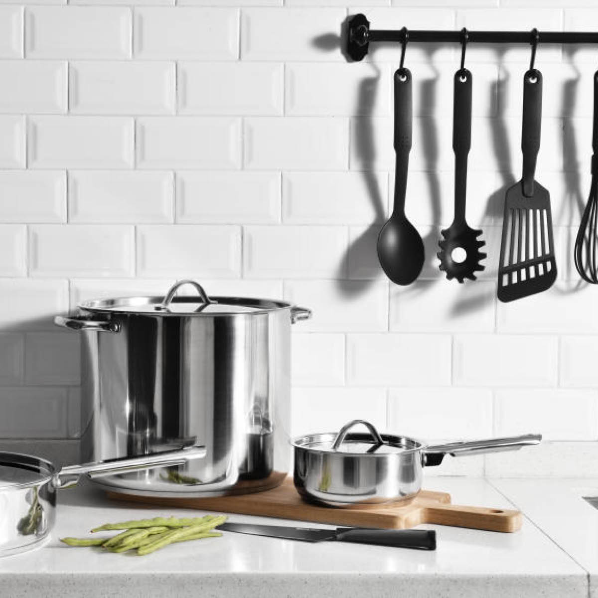 Modern House Rix stekespade nylon svart