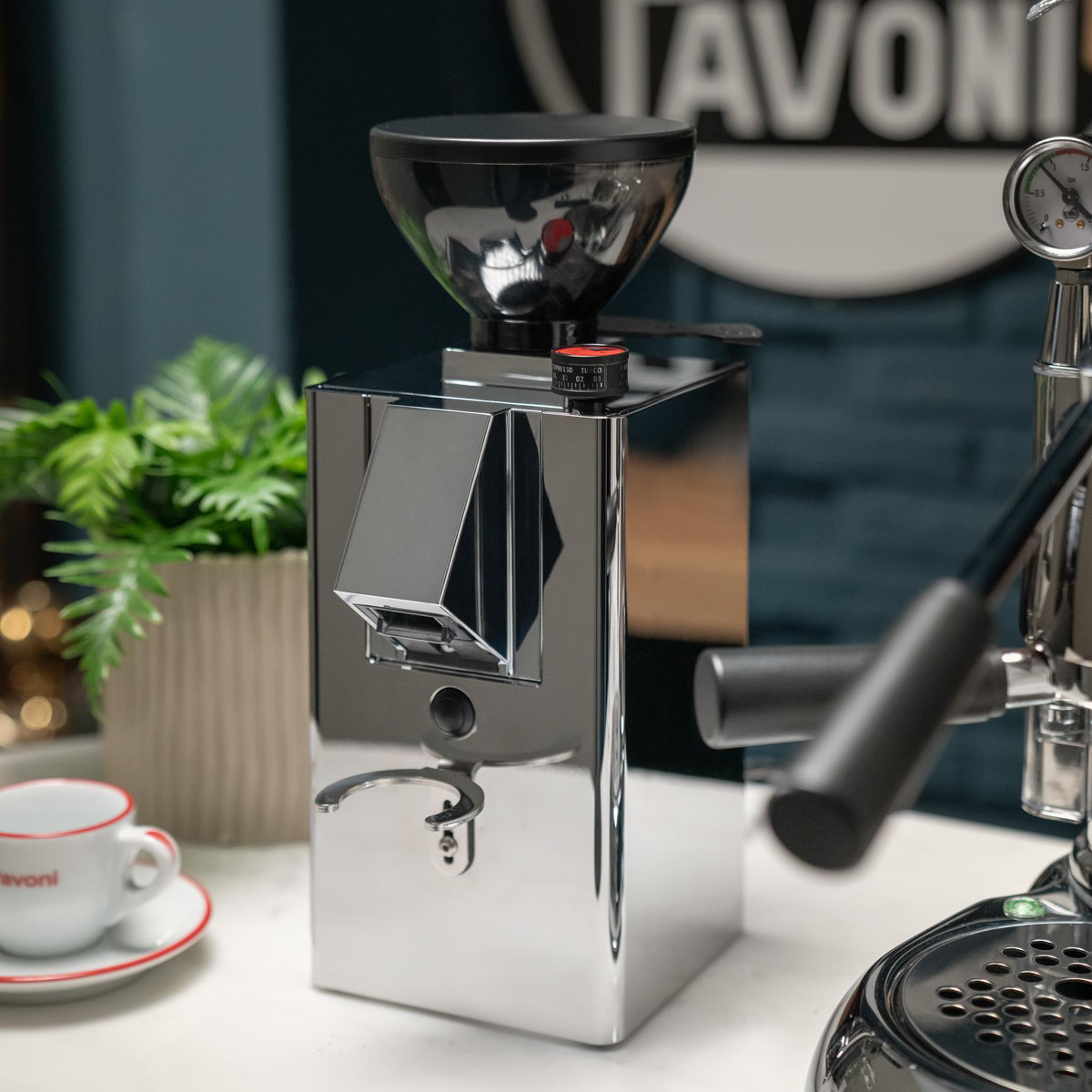 La Pavoni Kube mill kaffekvern 150g cromo polert stål