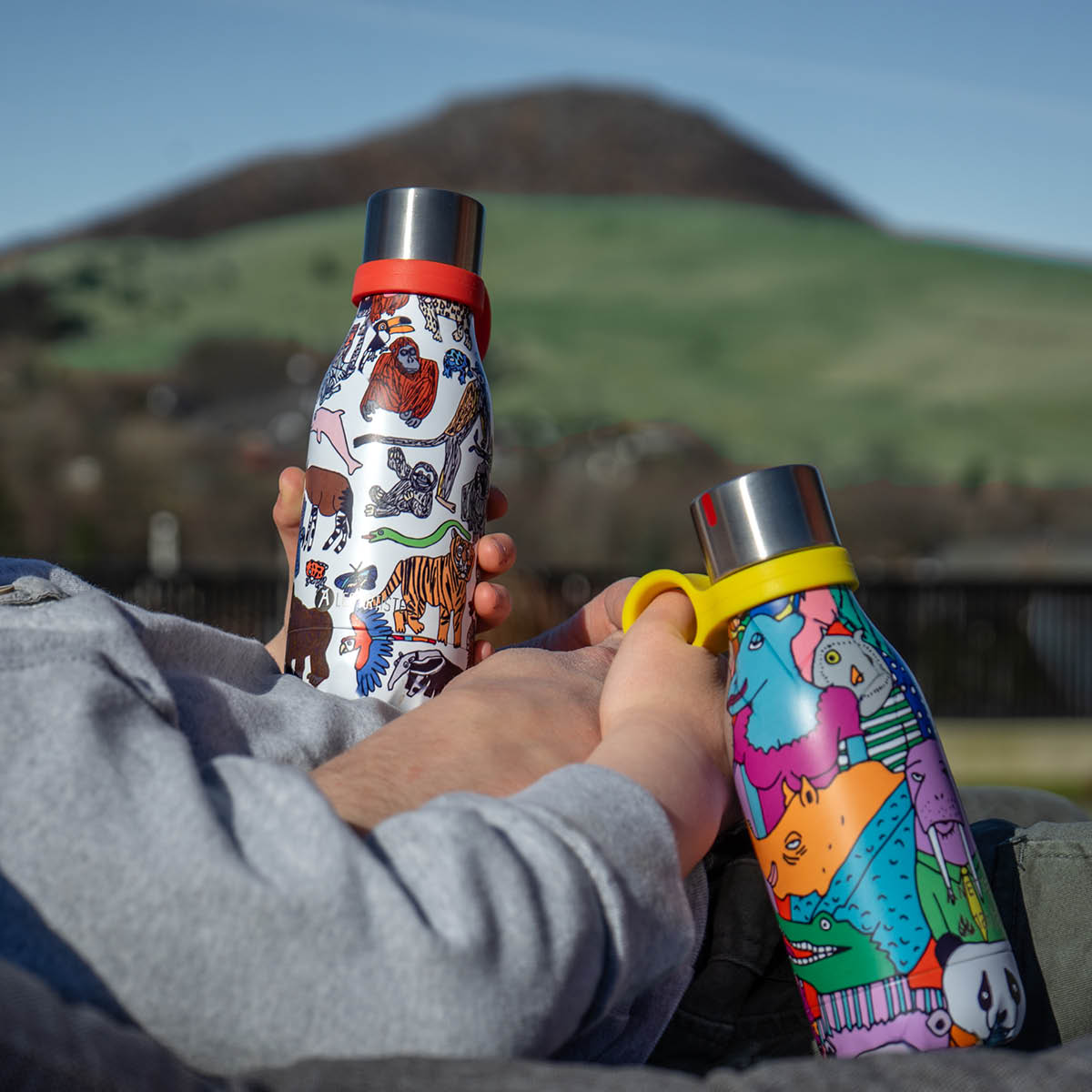 Les Artistes Bottle Up termosflaska med handtag 28 cl vit