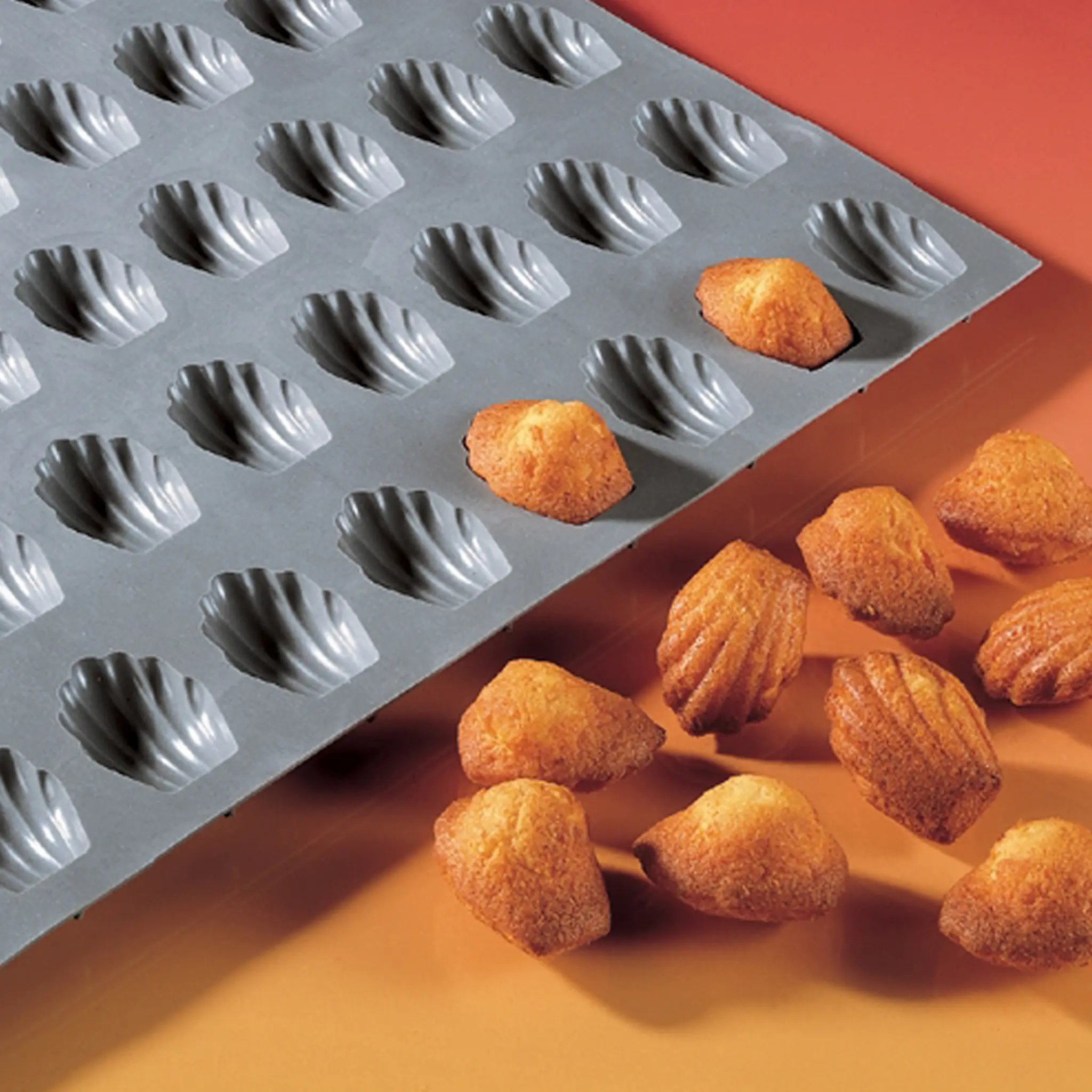 de Buyer Bakeform silikon madeleine mini hover