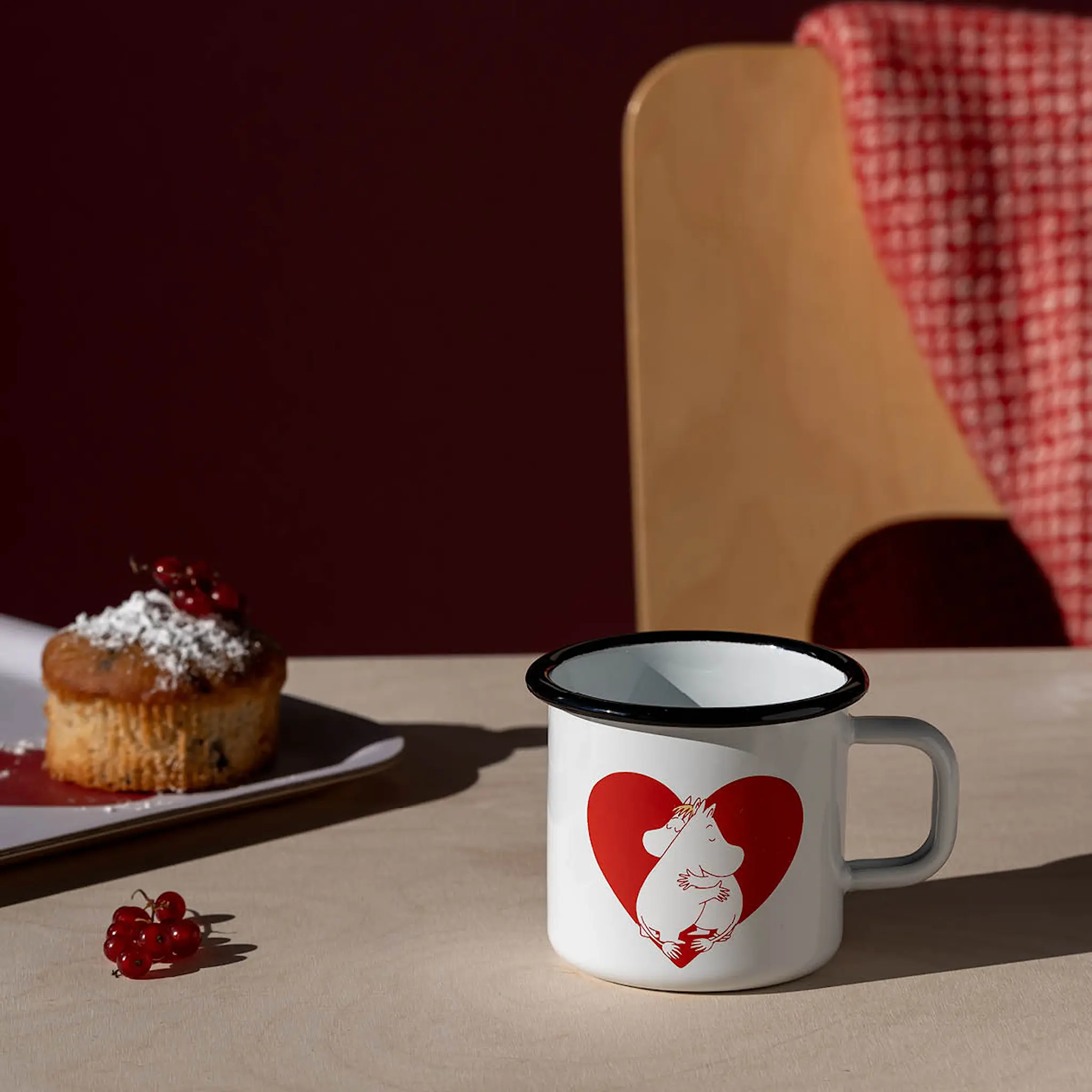 Muurla Mumin emaljmugg 37 cl Hjärta