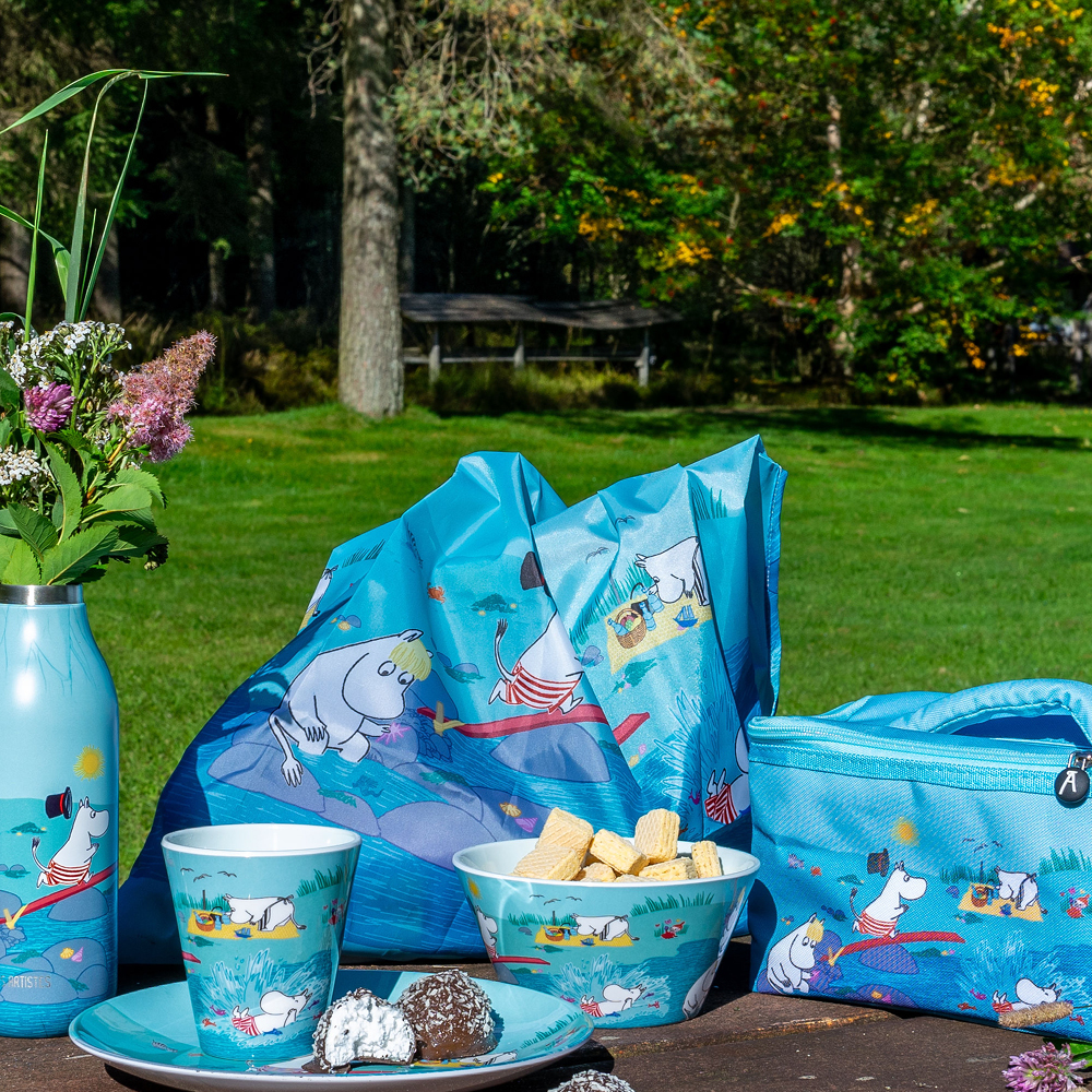 Les Artistes Mummi handlenett 20L Playing on the beach lys blå