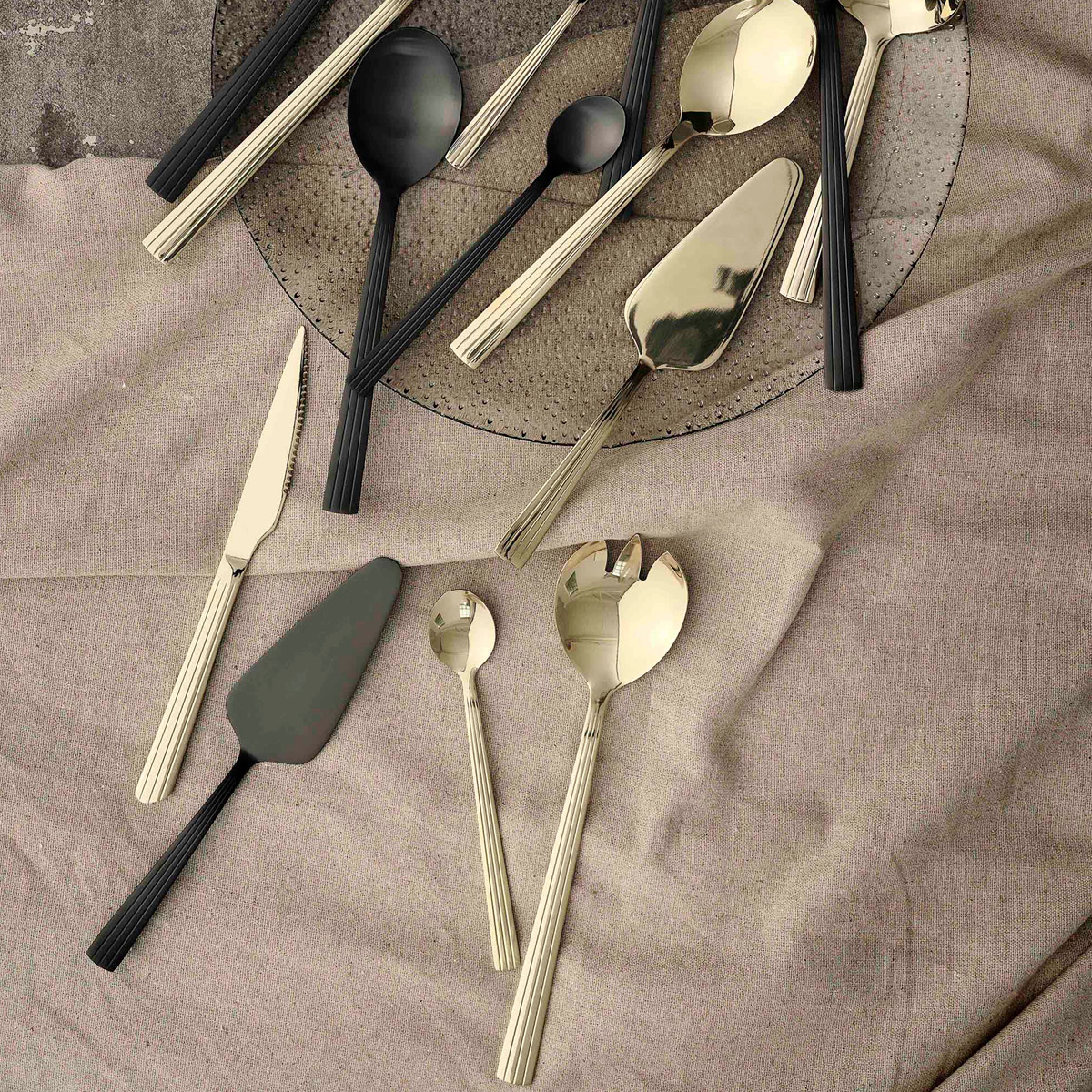 Aida Raw Cutlery Cafe Latte Lusikka 21,6 cm 4 kpl Champagne Gold