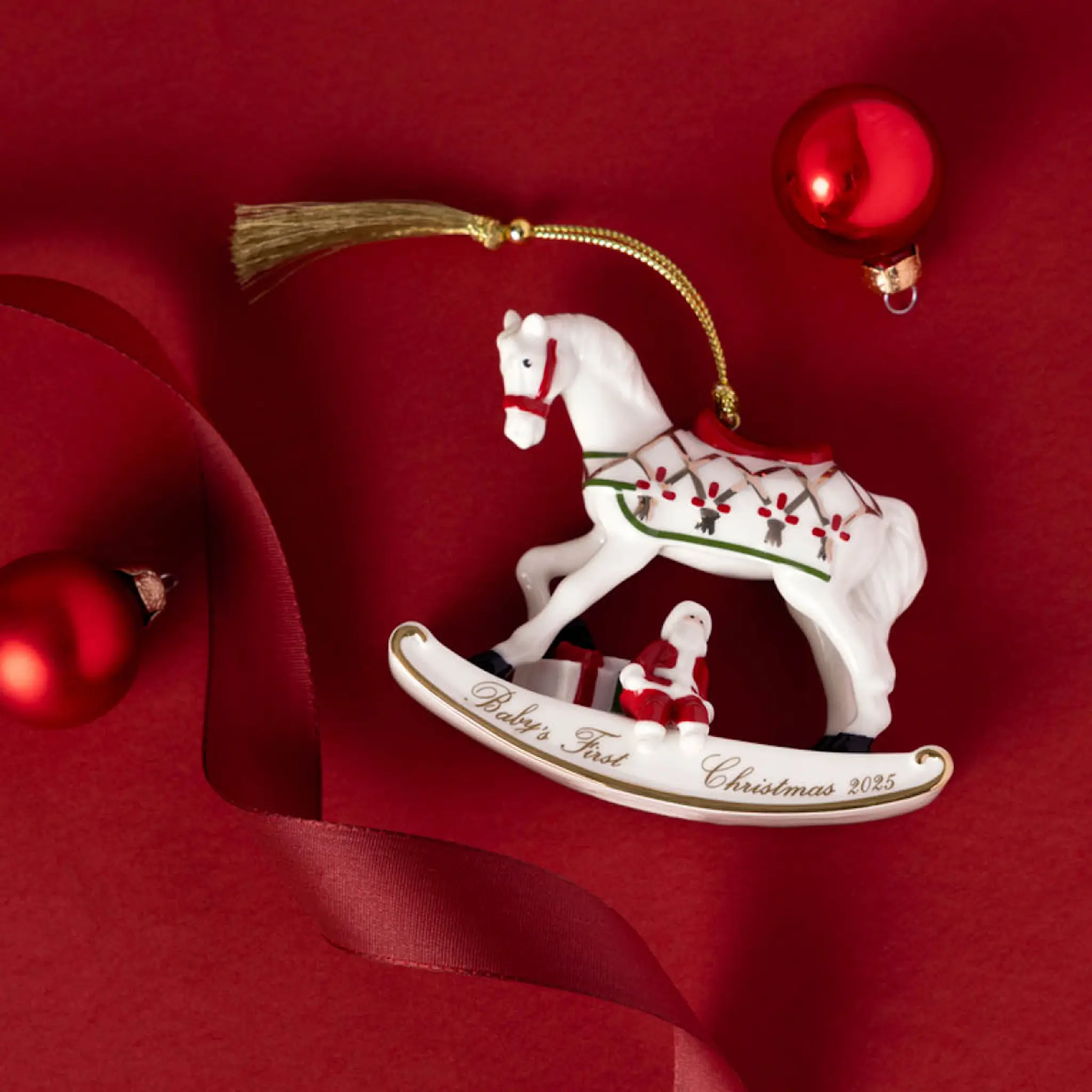 Villeroy & Boch Christmas Classic 2025 julgranspynt gunghäst 9 cm