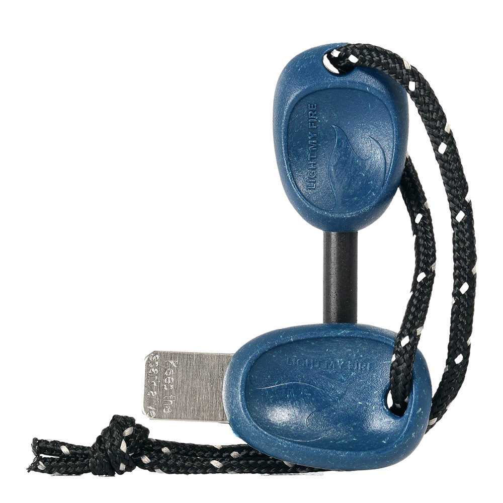 Light My Fire Swedish FireSteel Scout 2in1 tennstål 7,7 cm hazyblue
