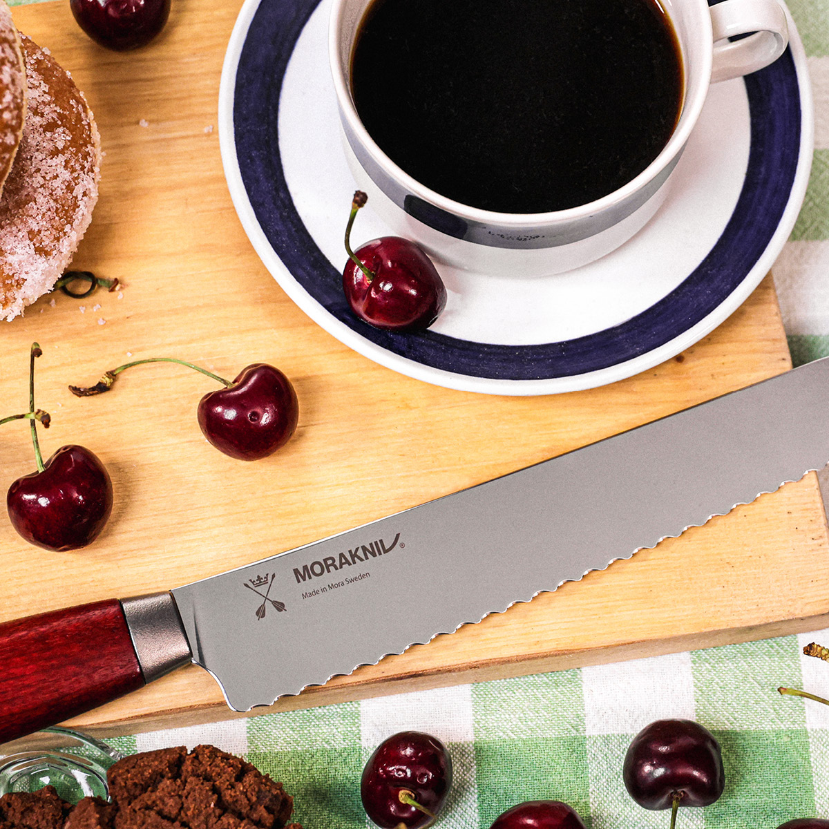 Morakniv Classic 1891 Leipäveitsi 37,1 cm Punainen