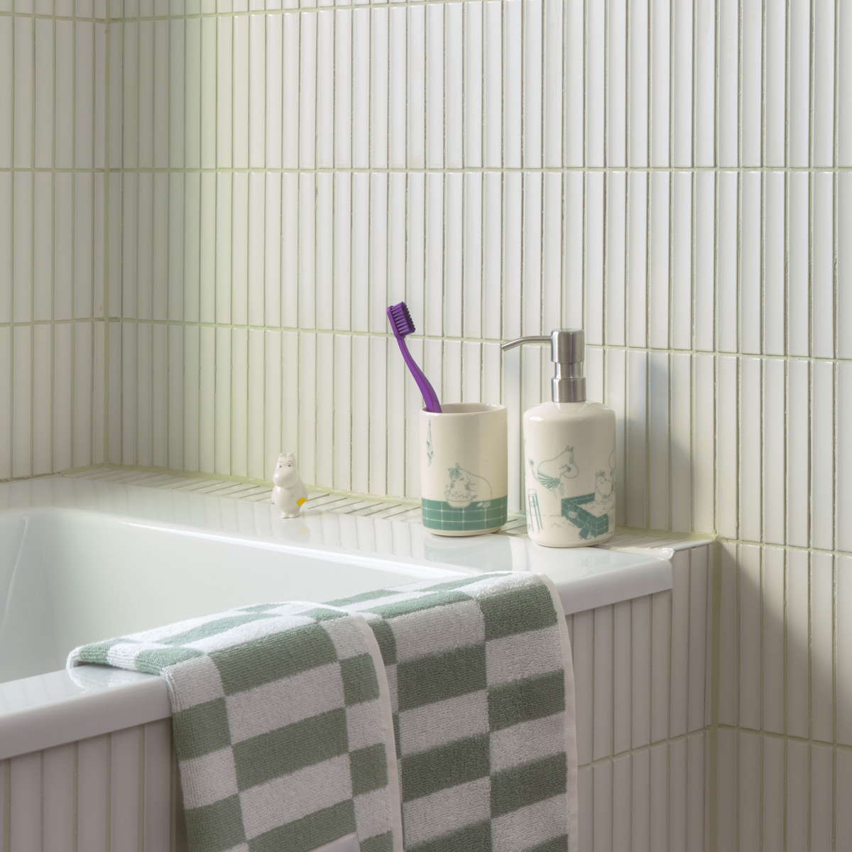 Moomin Arabia Muumi Saippuapumppu + Hammasharjateline Kylpyhetki