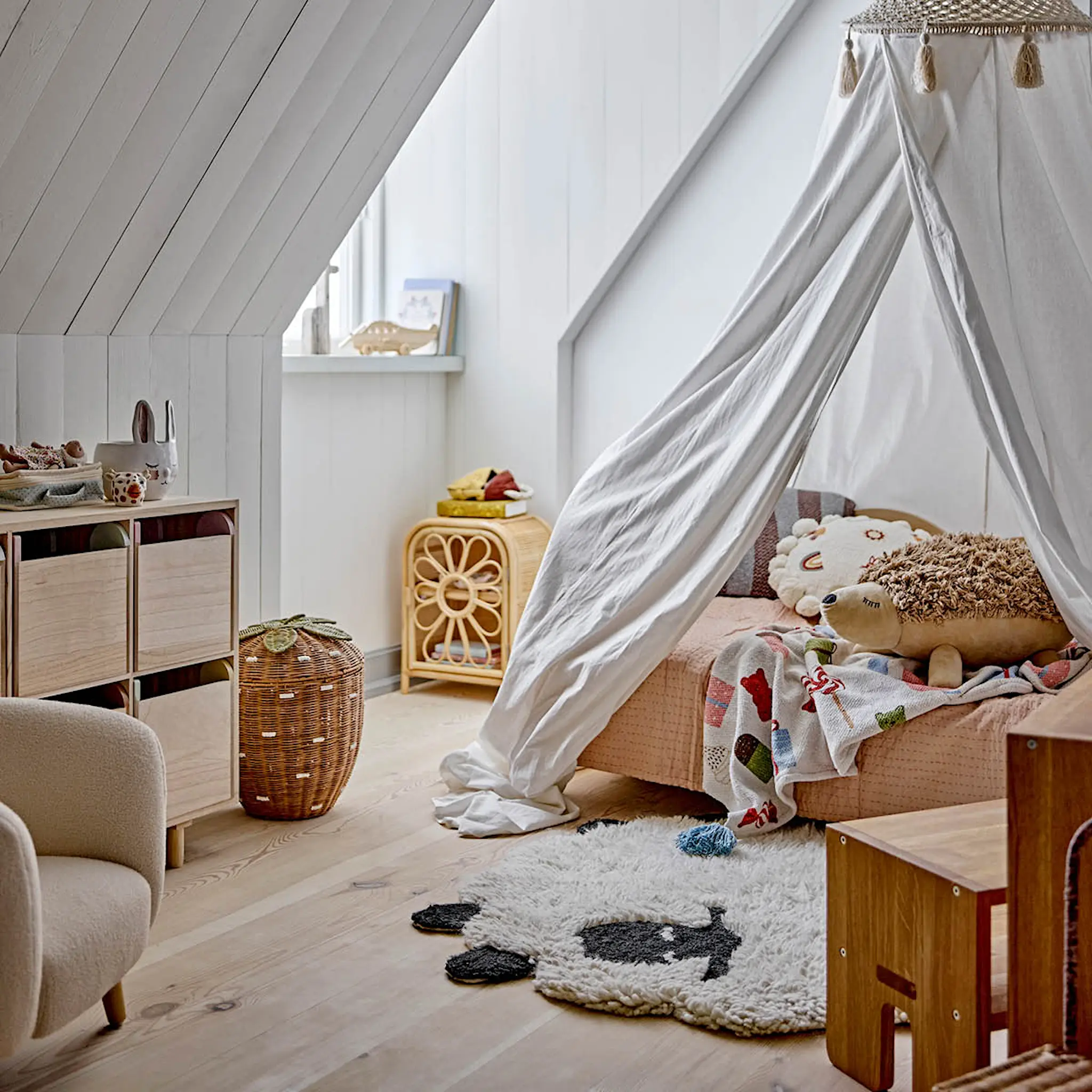 Bloomingville MINI Sweets pläd 160x130 cm natur/multi