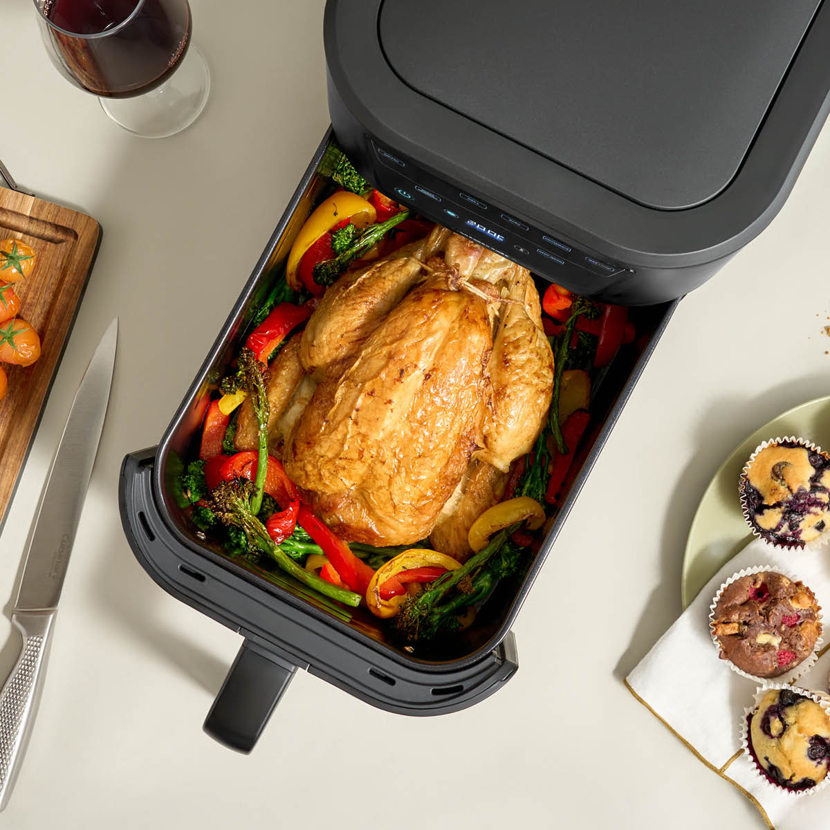 Cuisinart Compact Max airfryer AFS8OBLE 7,6L 2000W svart