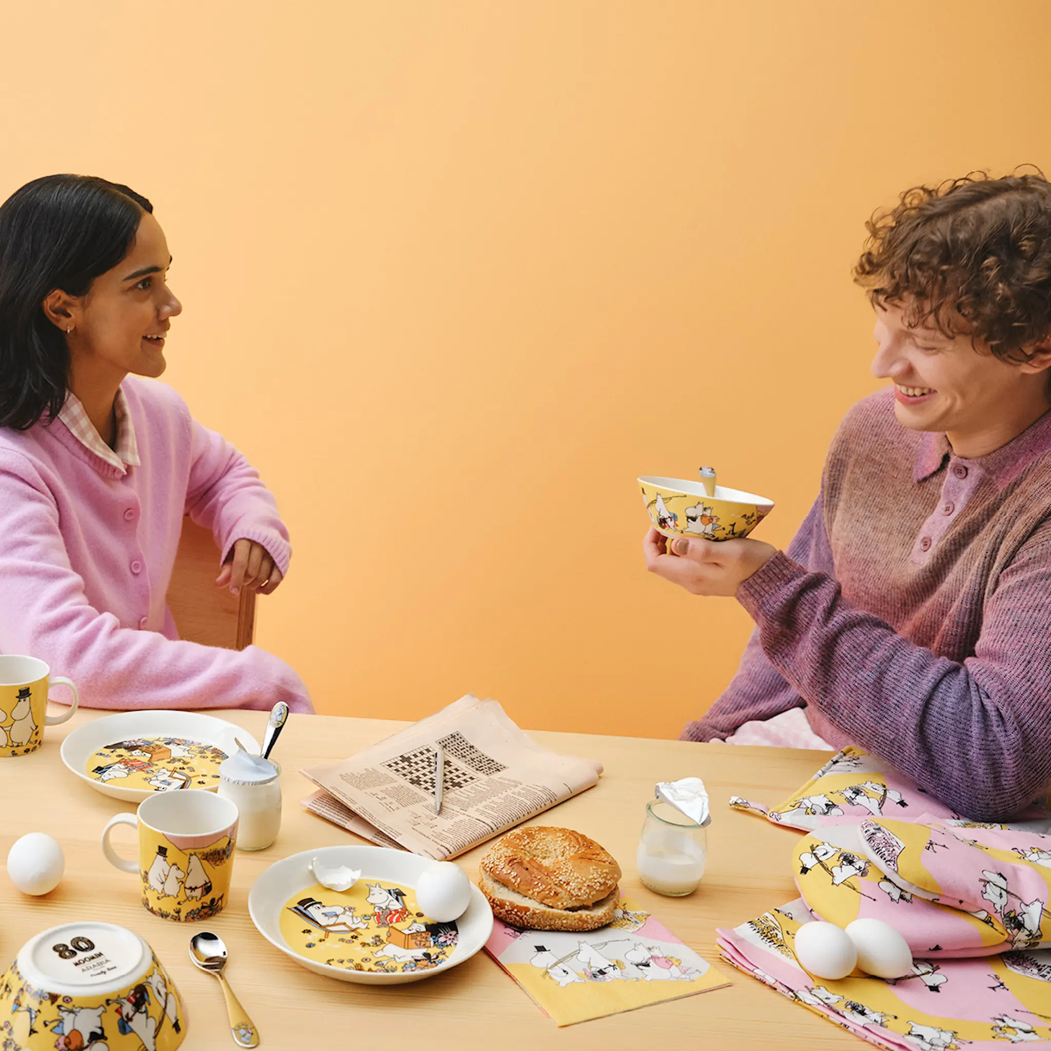 Moomin Arabia Muumi Patakinnas 15x34 cm Perheen parissa