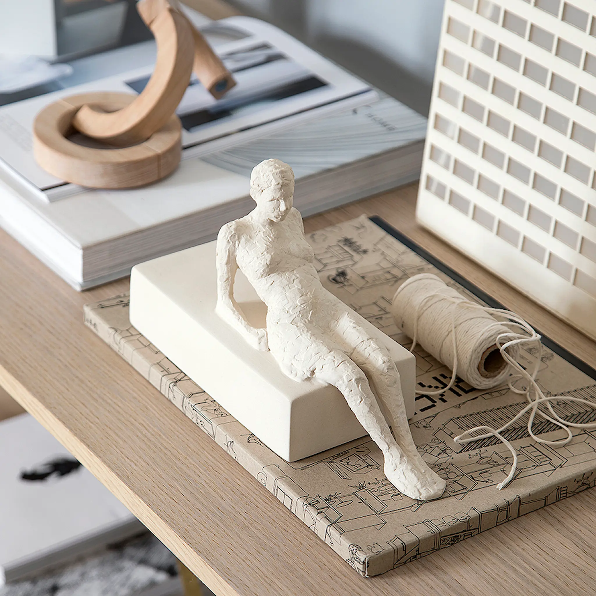 Kähler Character Skulptur The Attentive One 13 cm