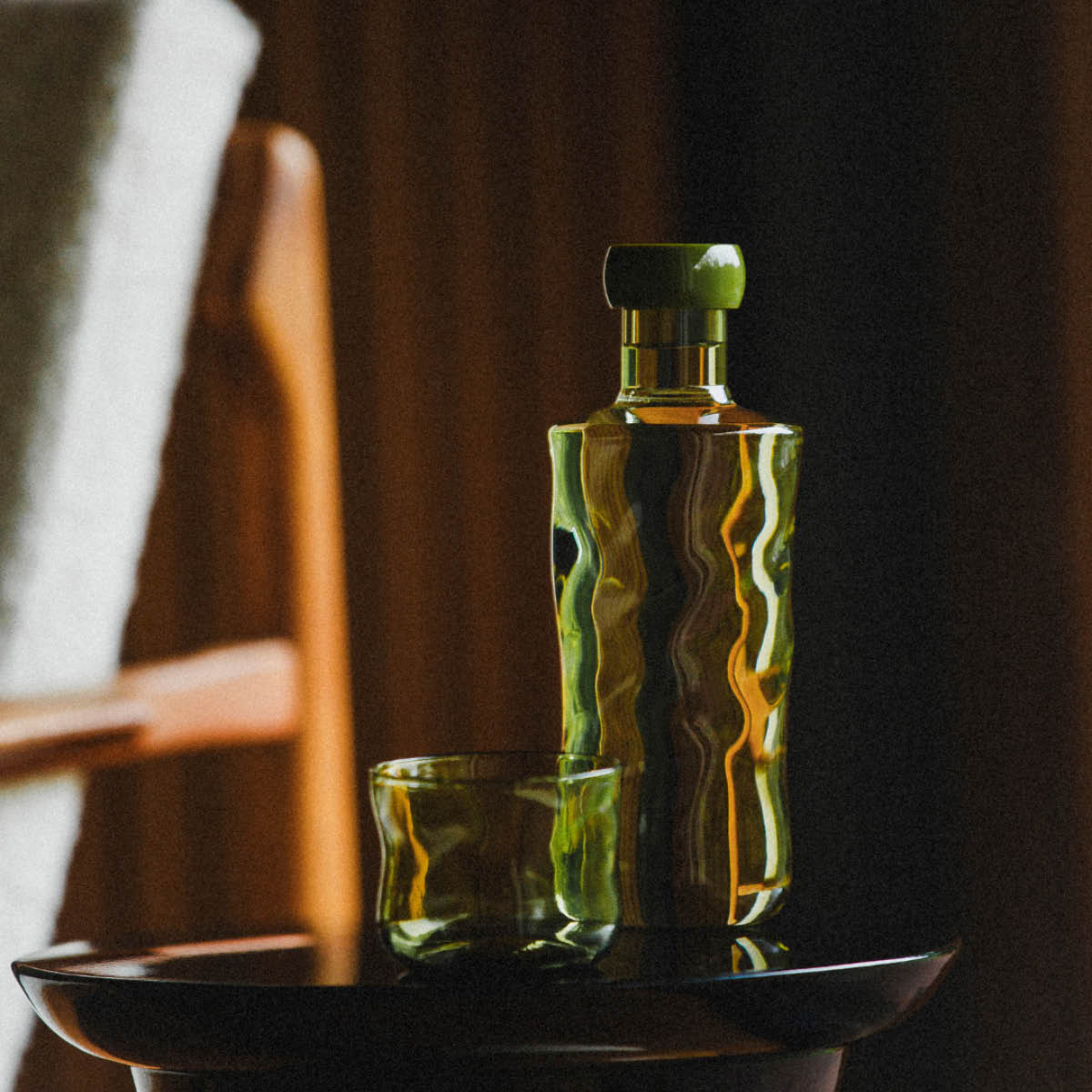 Paveau Swirl flaske medium 0,75L Moss