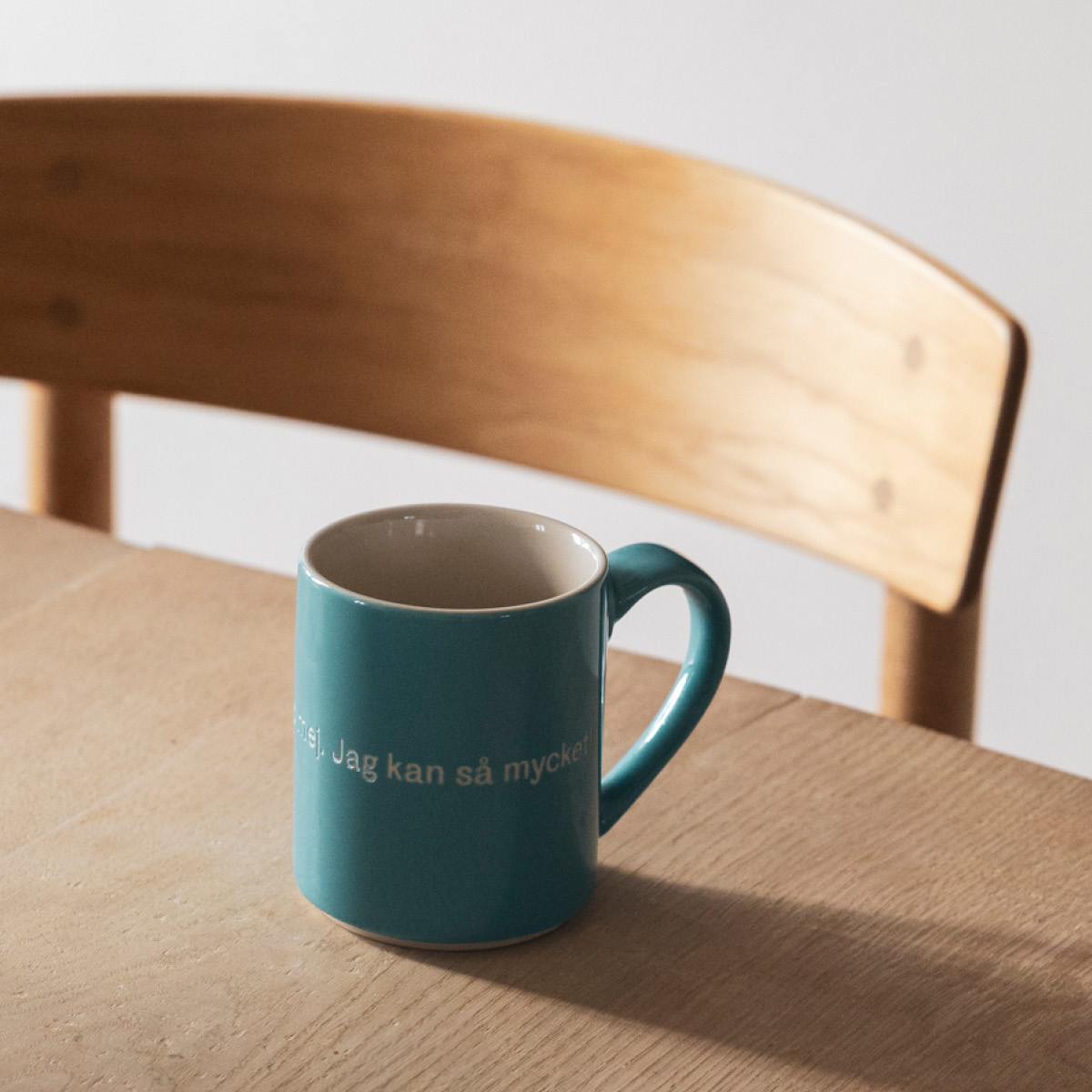 Design House Stockholm Lindgren krus 35 cl "Det är konstigt" turkis