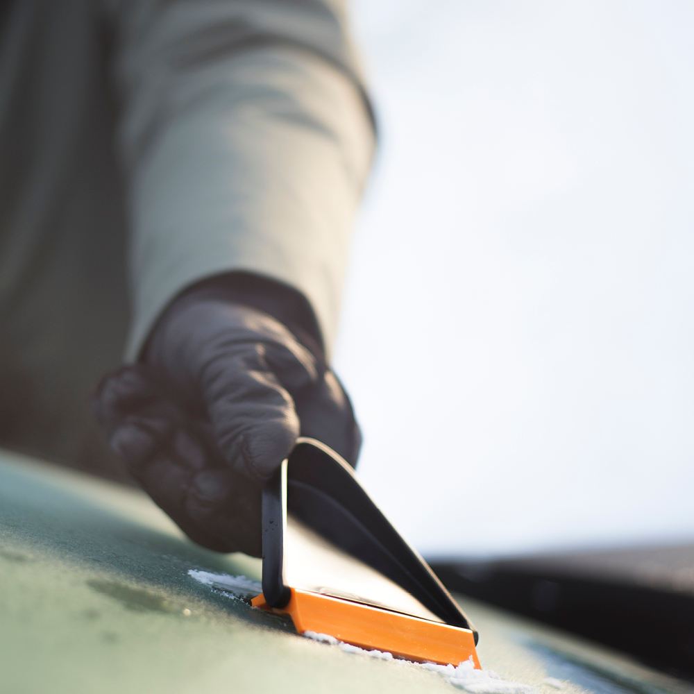 Fiskars Solid™ isskrape 22 cm svart